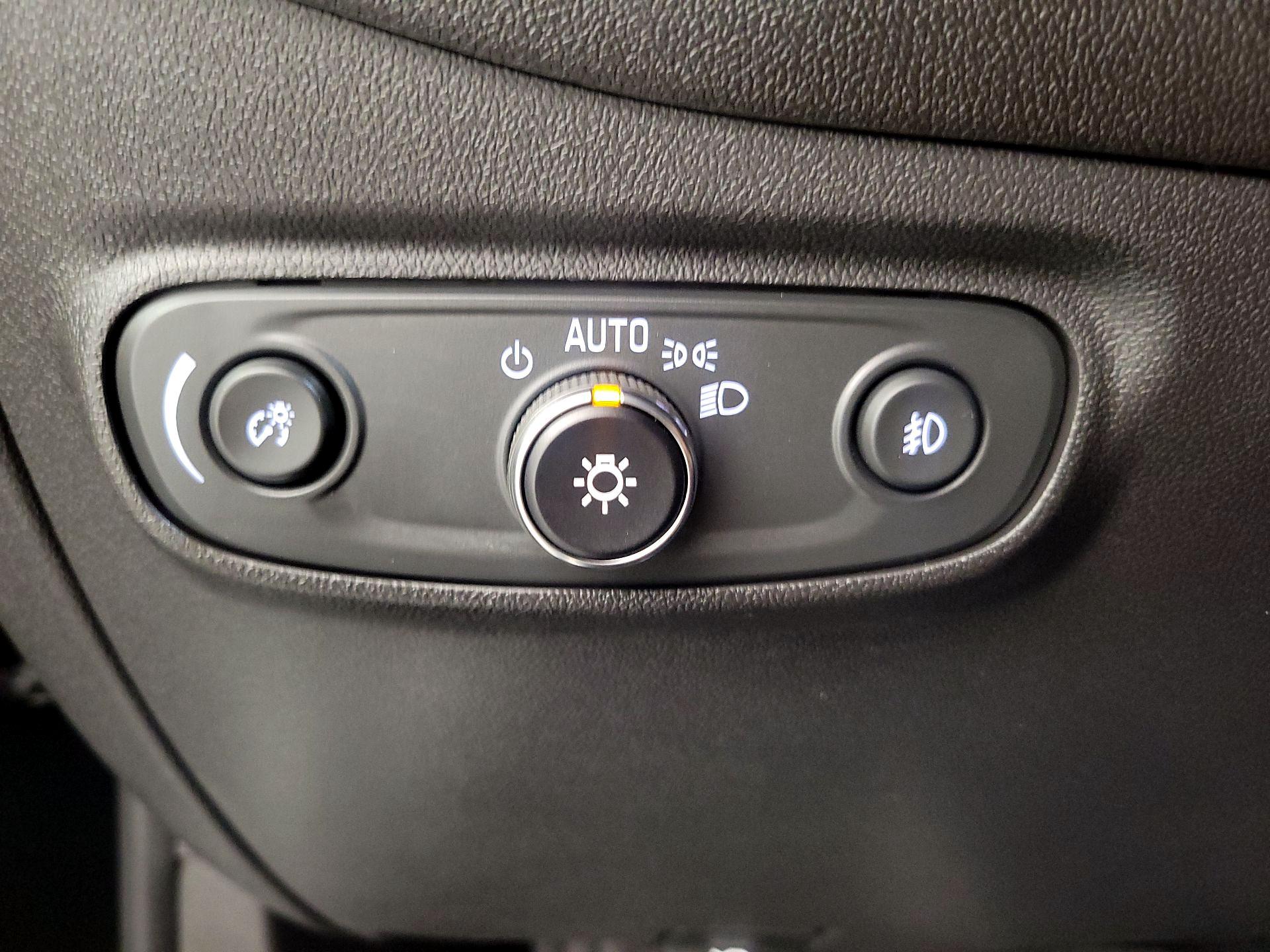 Thumbnail: 2024 Chevrolet Equinox - 13