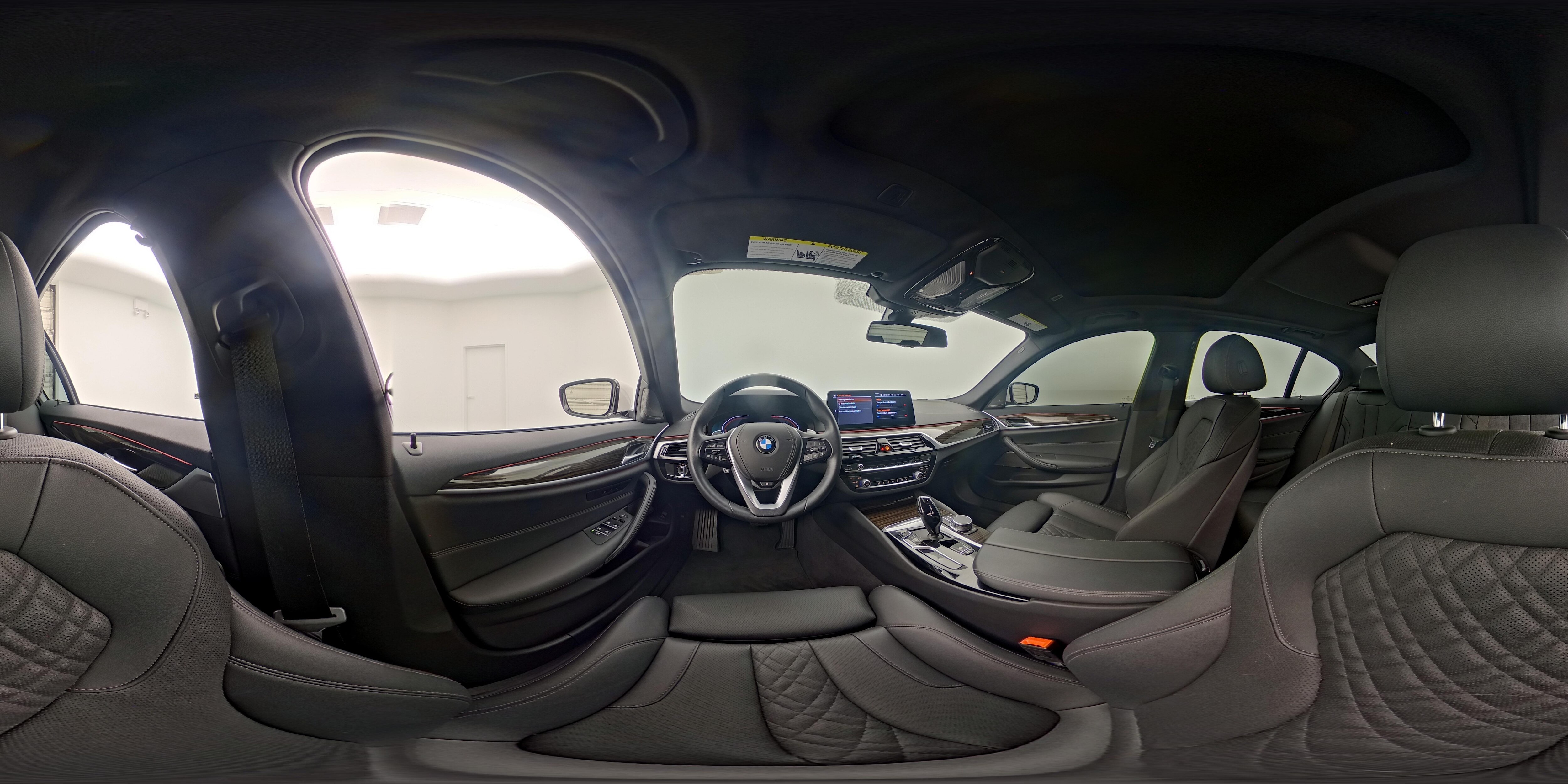 2023 BMW 5 Series 530i - Photo 27