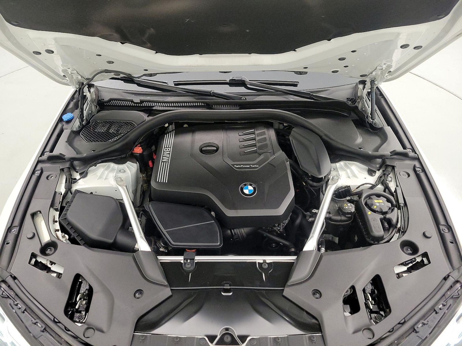 2023 BMW 5 Series 530i - Photo 23