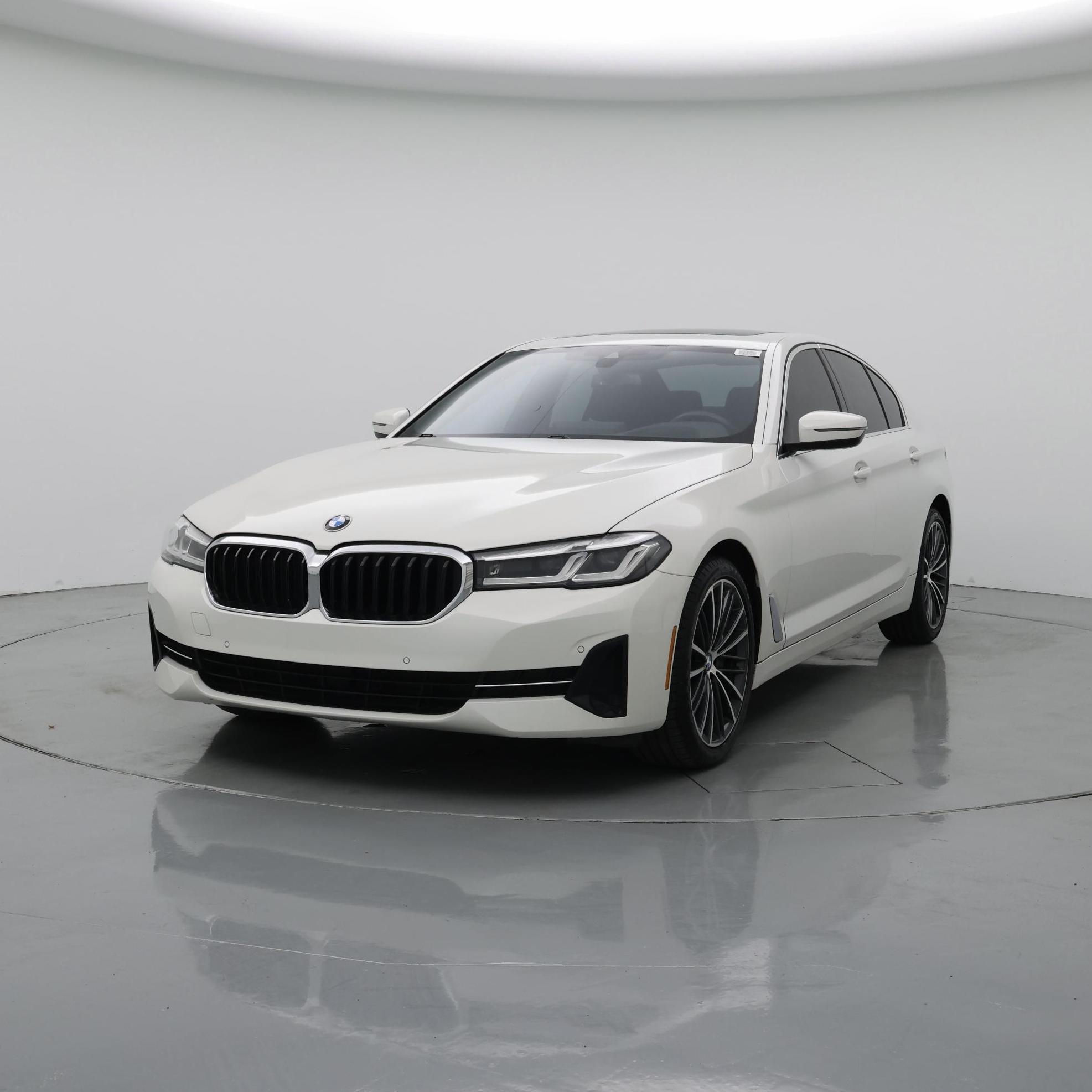 Thumbnail: 2023 BMW 5 Series - 4