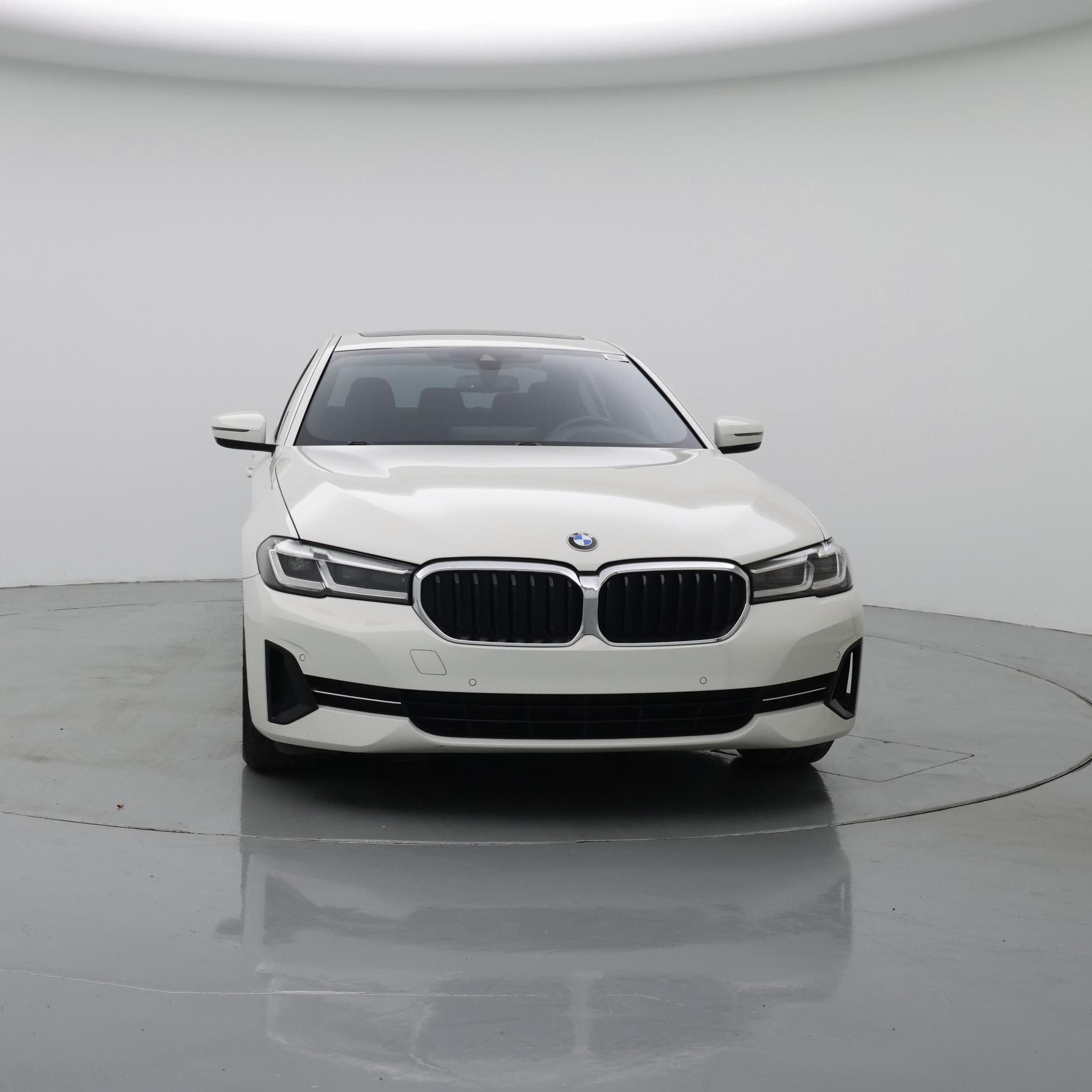 Thumbnail: 2023 BMW 5 Series - 5