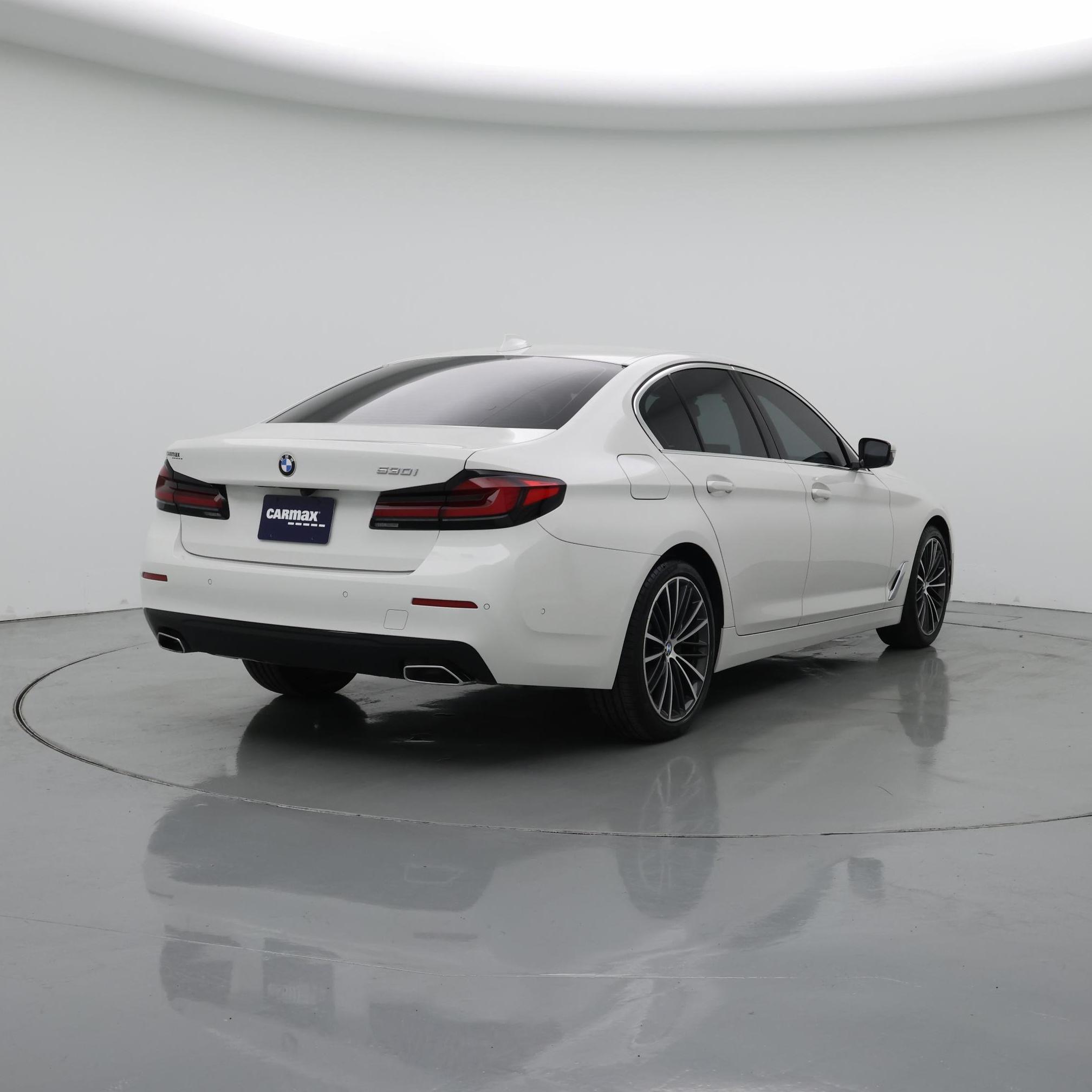 Thumbnail: 2023 BMW 5 Series - 8