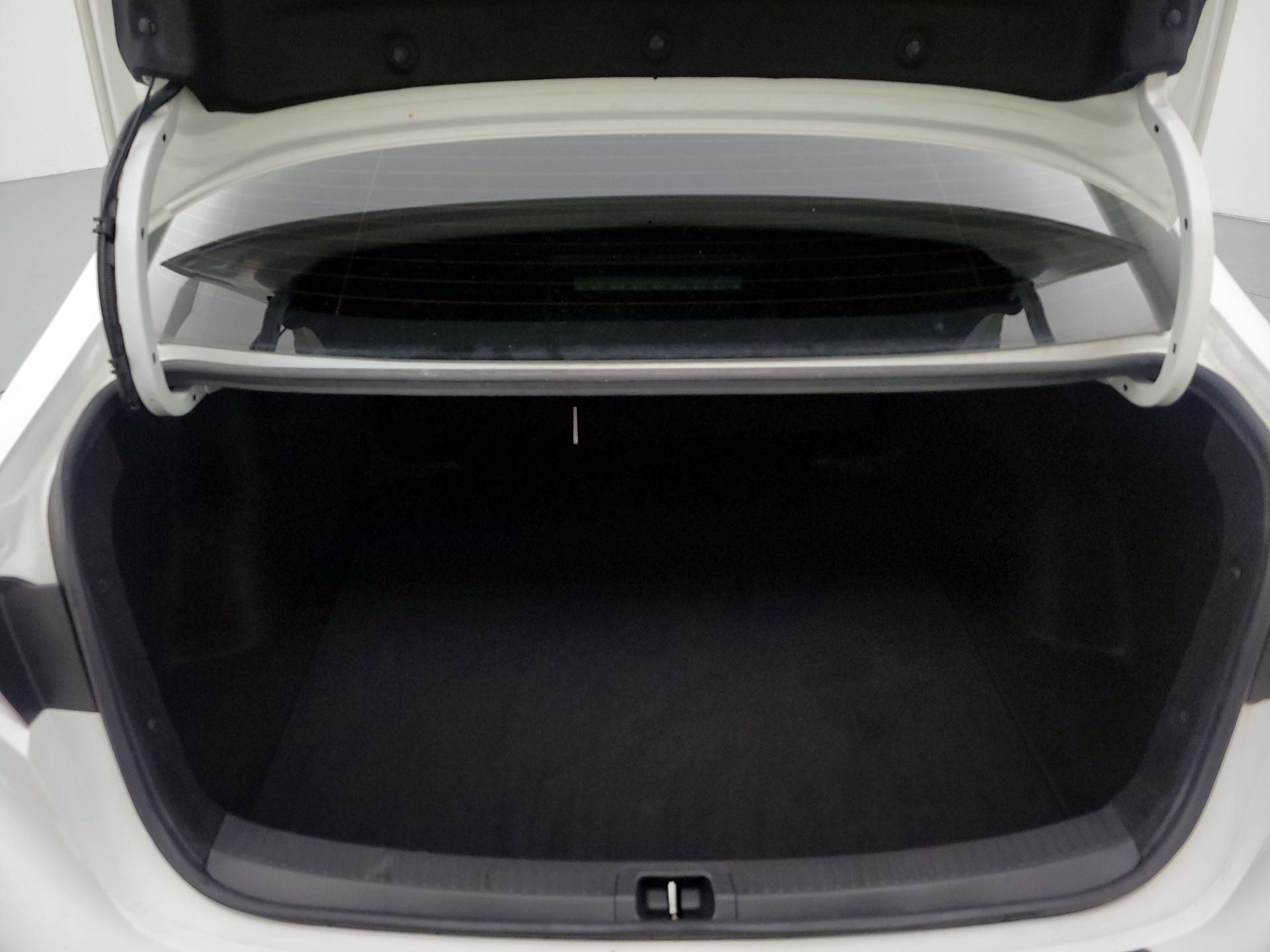 Thumbnail: 2020 Toyota Corolla - 20