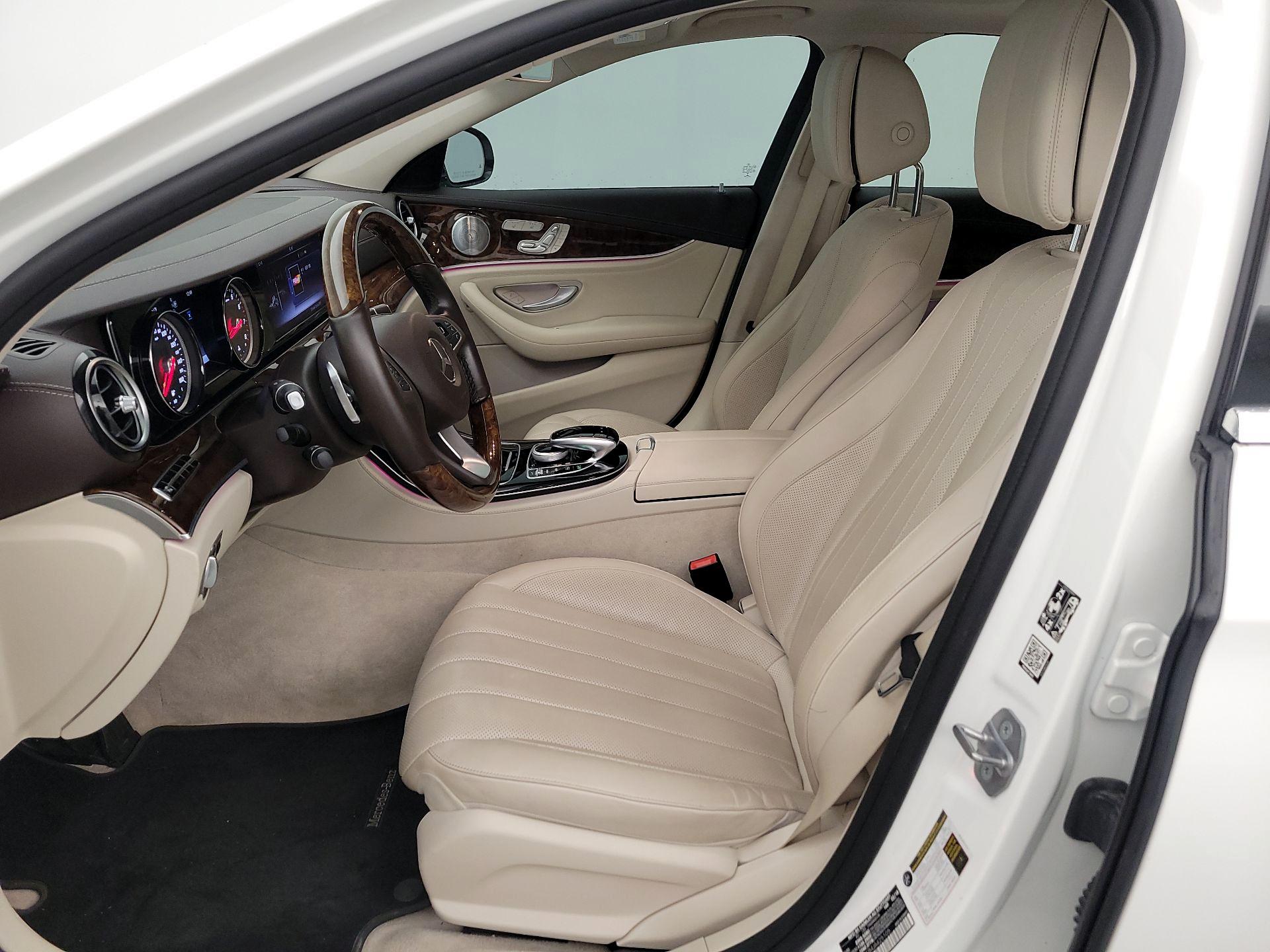 Thumbnail: 2018 Mercedes-Benz E-Class - 11