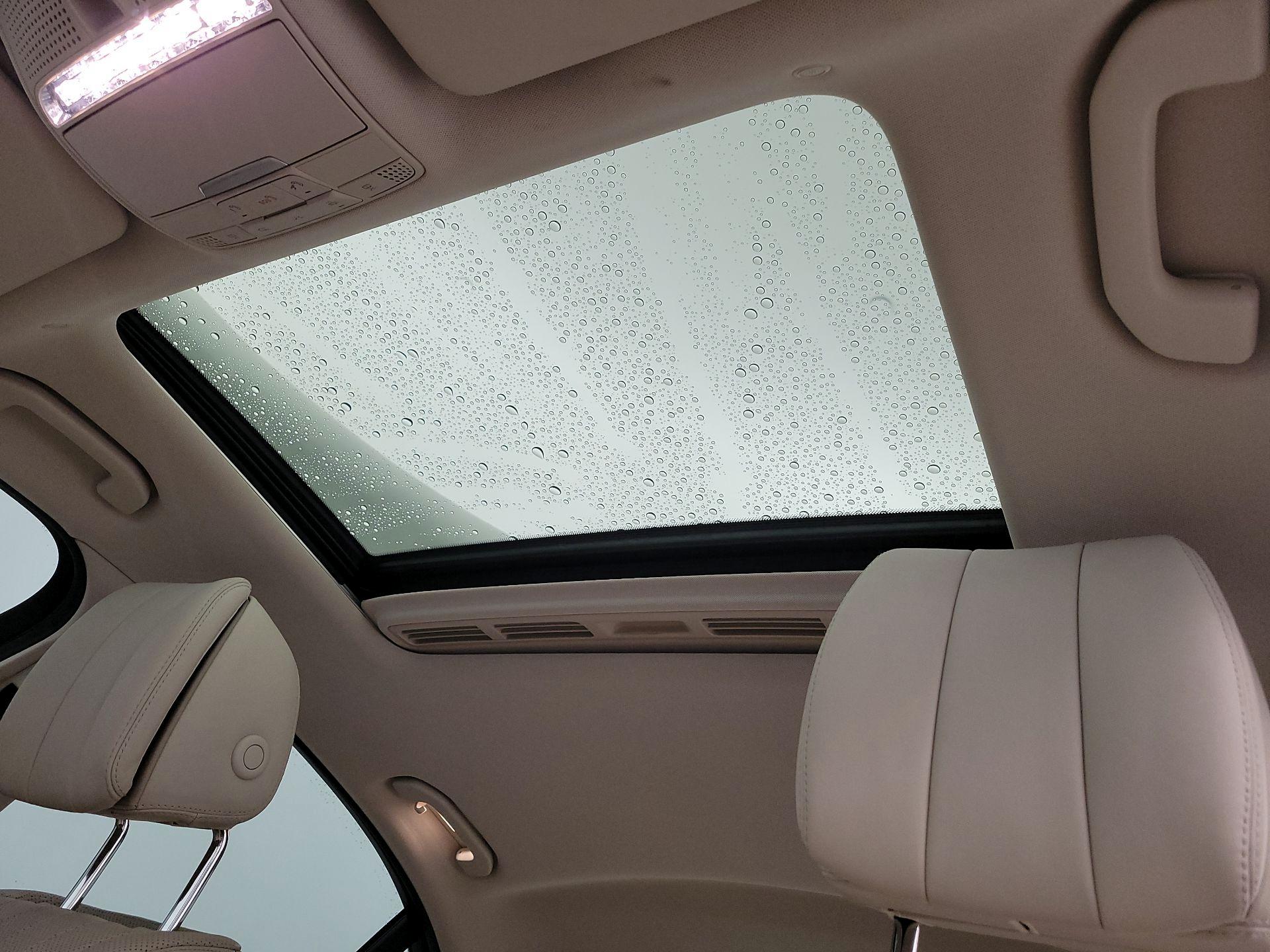 Thumbnail: 2018 Mercedes-Benz E-Class - 20