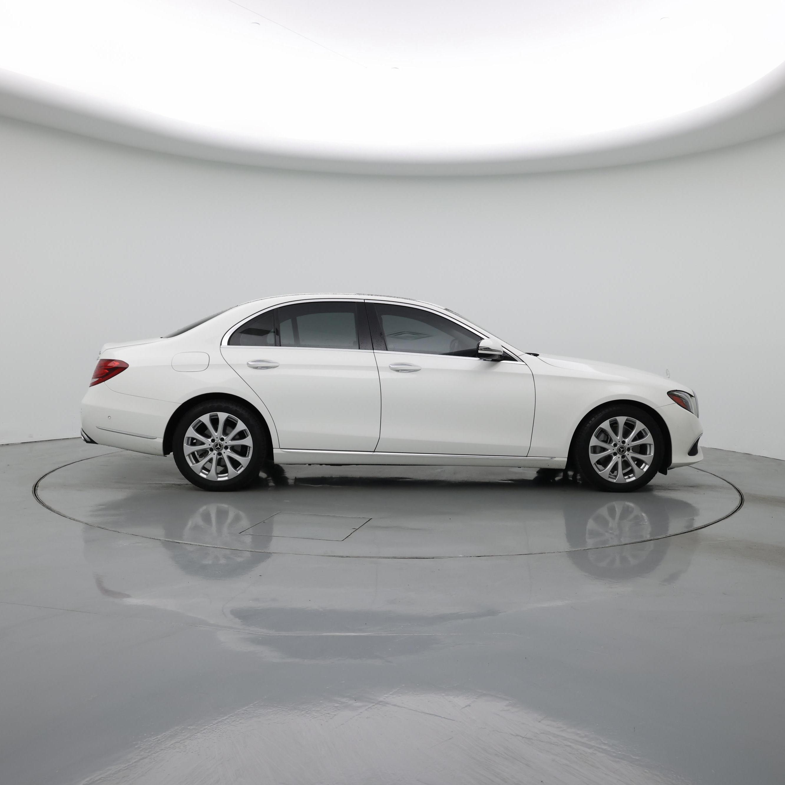 Thumbnail: 2018 Mercedes-Benz E-Class - 7