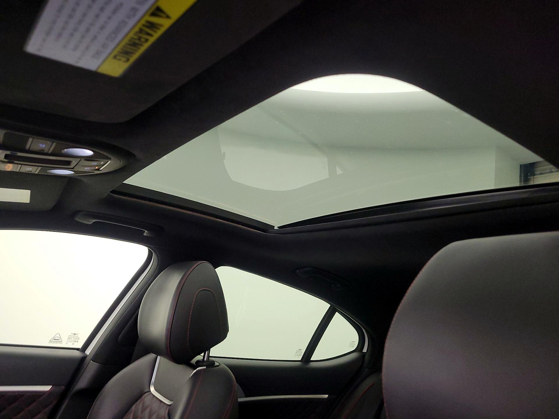 Thumbnail: 2020 Genesis G70 - 20