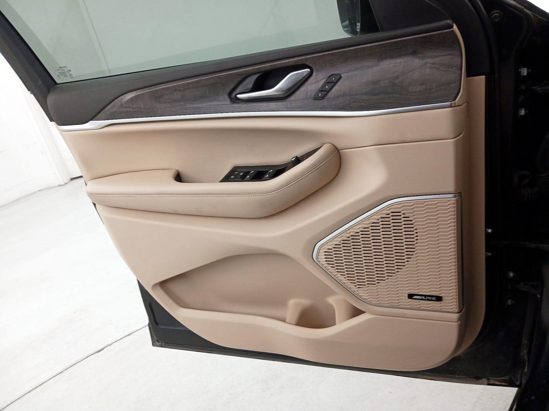 Thumbnail: 2024 Jeep Grand Cherokee - 12