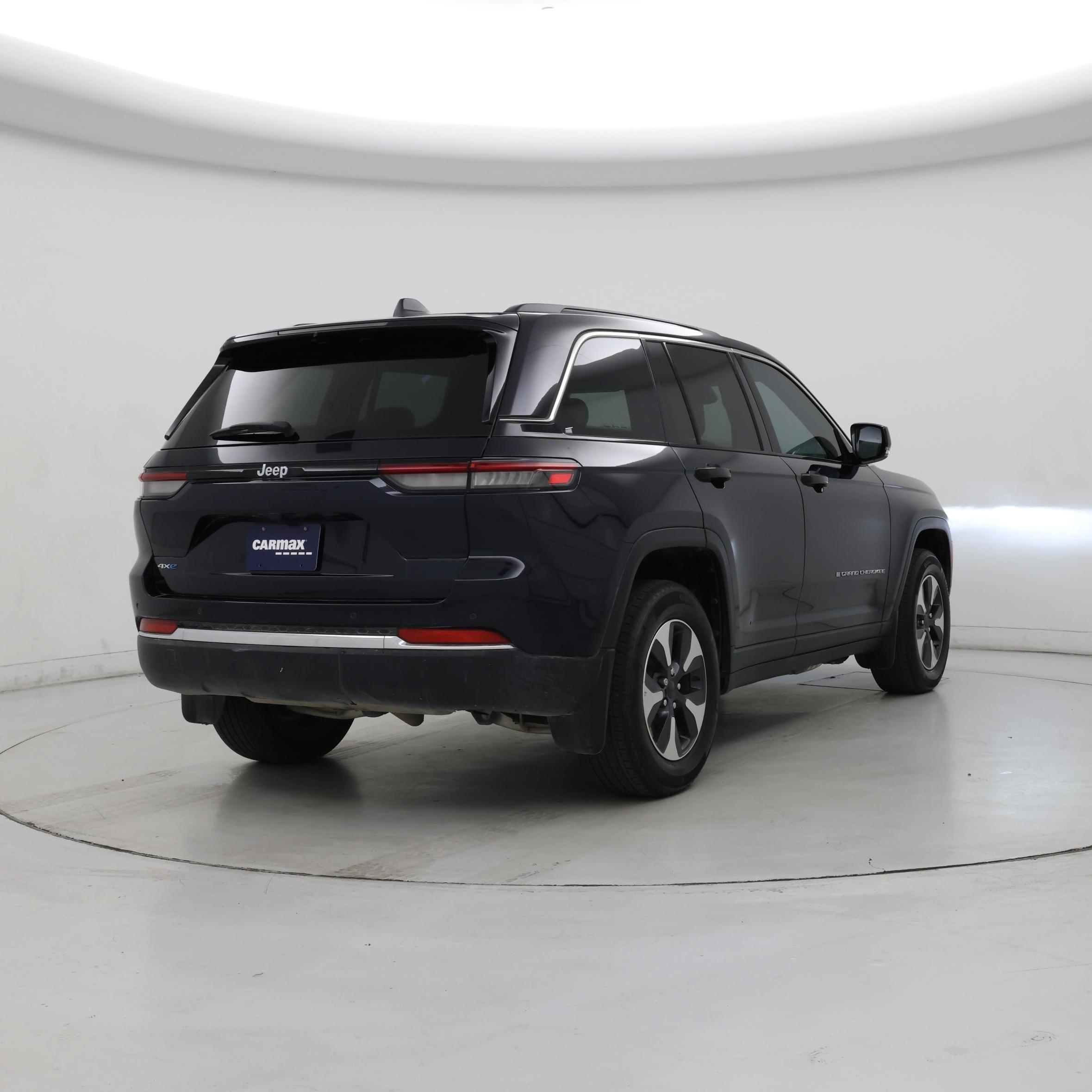 Thumbnail: 2024 Jeep Grand Cherokee - 8