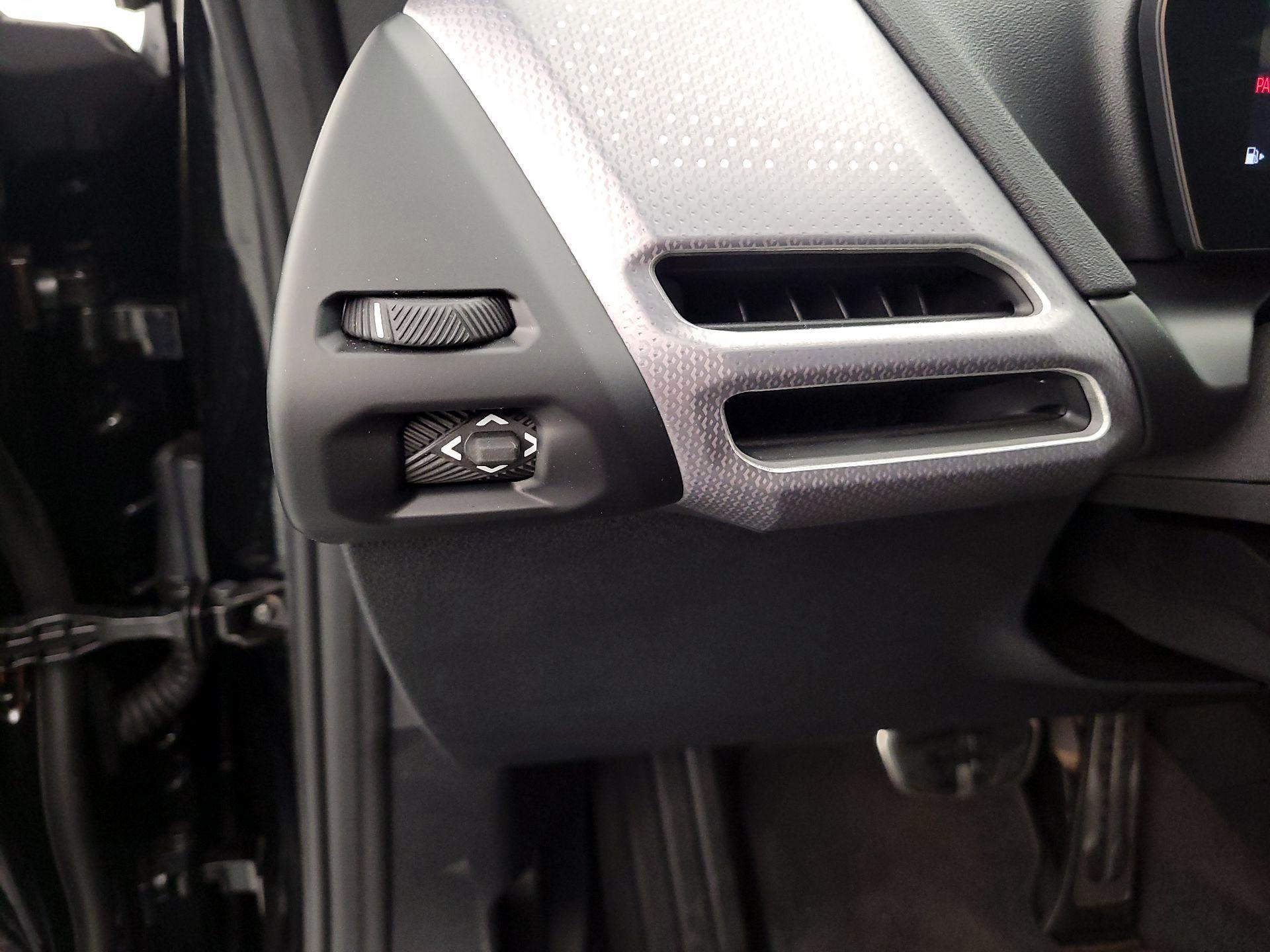 Thumbnail: 2026 BMW 2 Series - 13