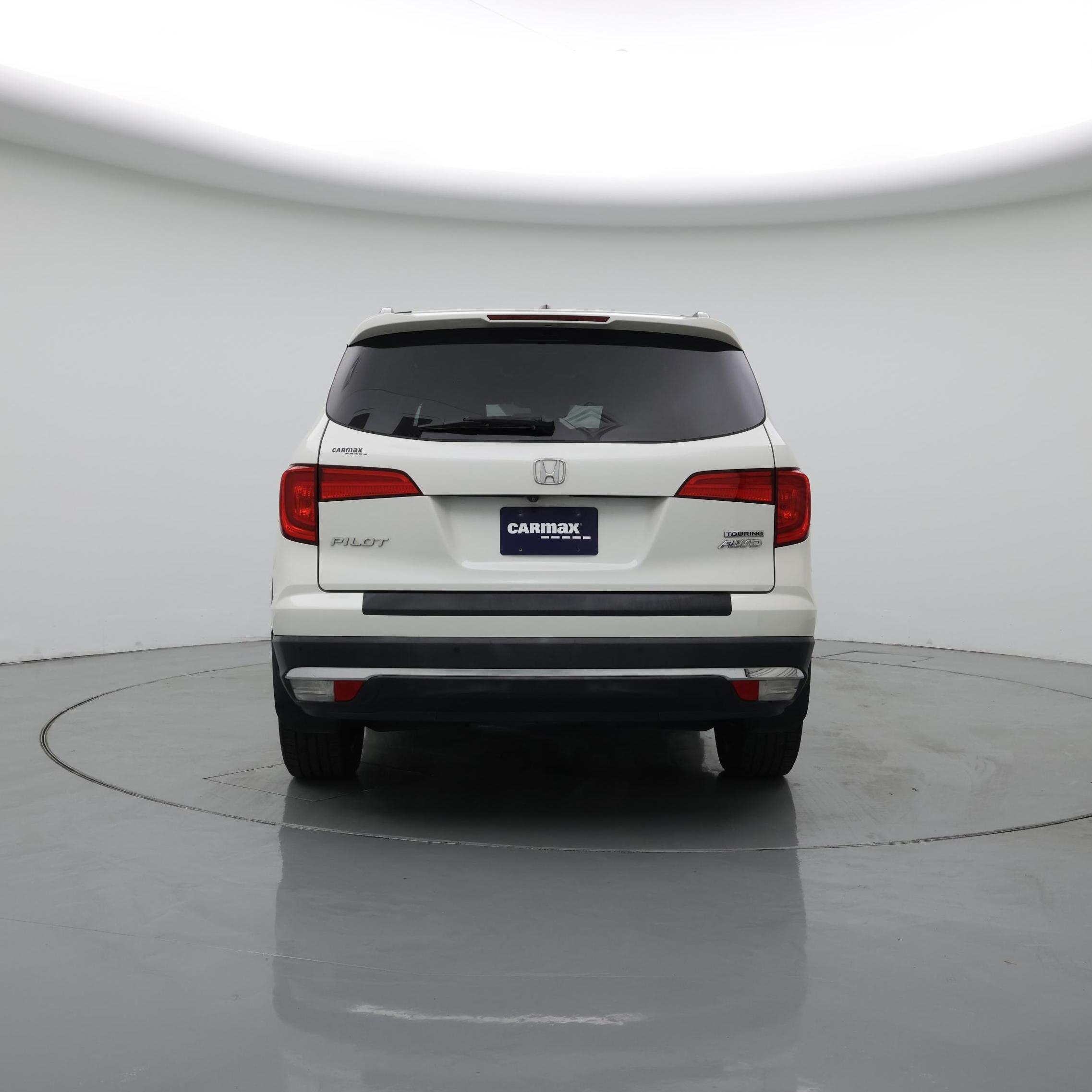 Thumbnail: 2017 Honda Pilot - 6