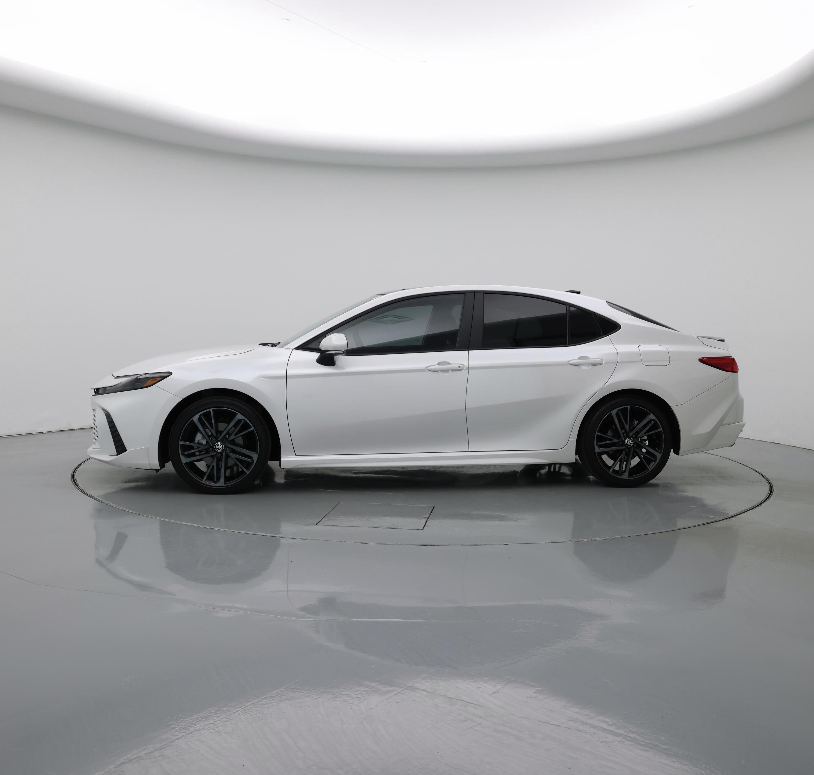 Thumbnail: 2026 Toyota Camry - 3