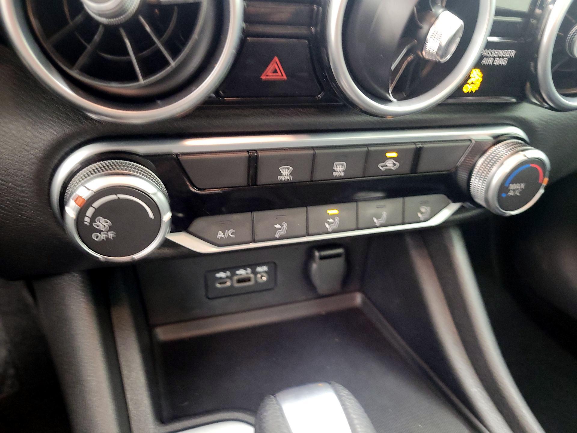 Thumbnail: 2022 Nissan Sentra - 12