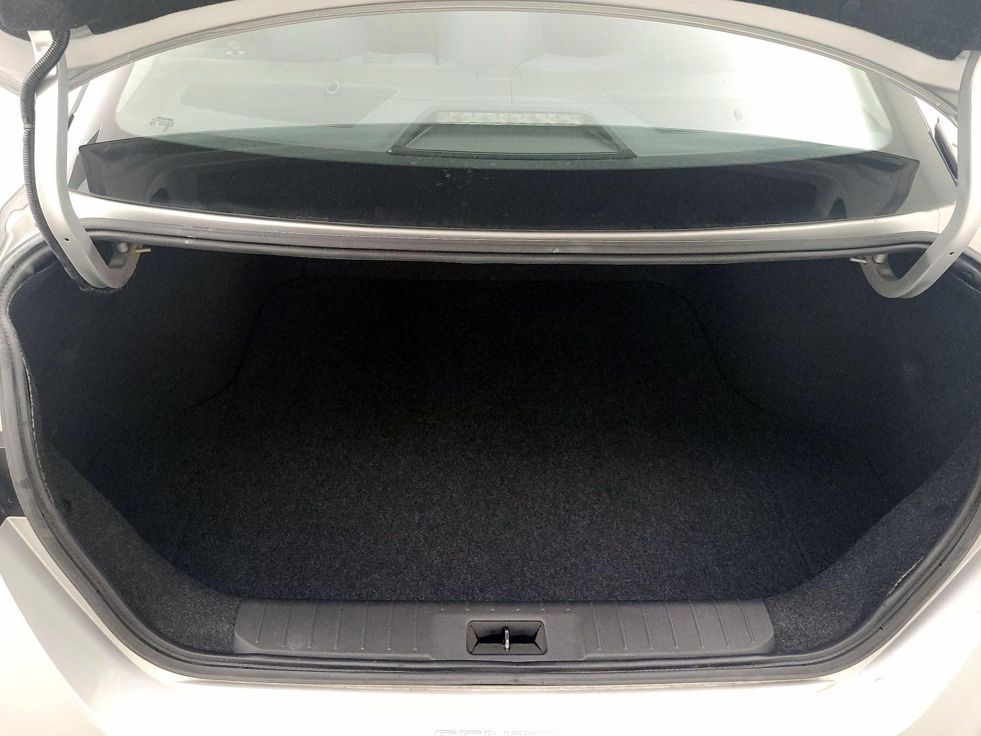 Thumbnail: 2022 Nissan Sentra - 14