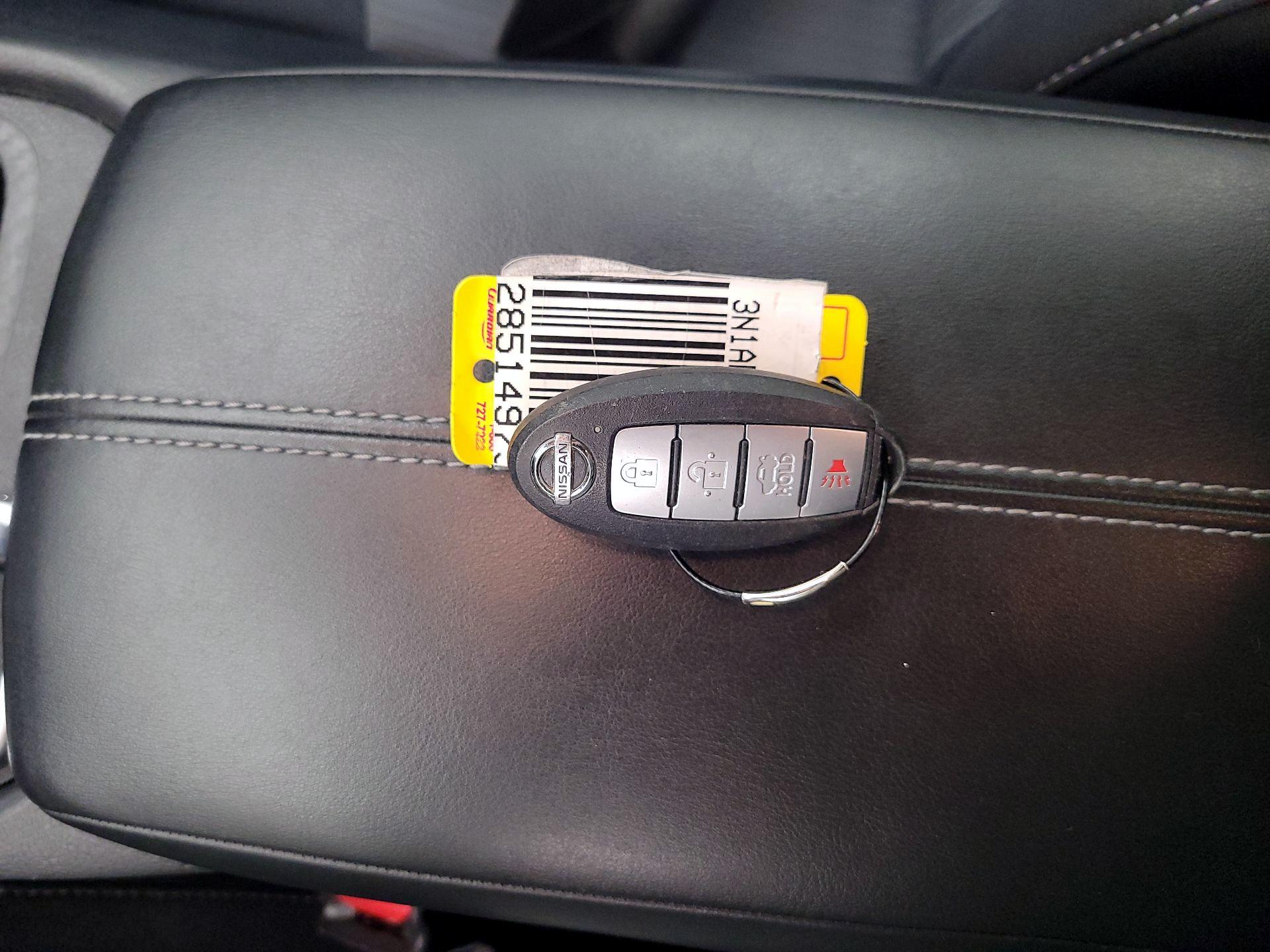 Thumbnail: 2022 Nissan Sentra - 16