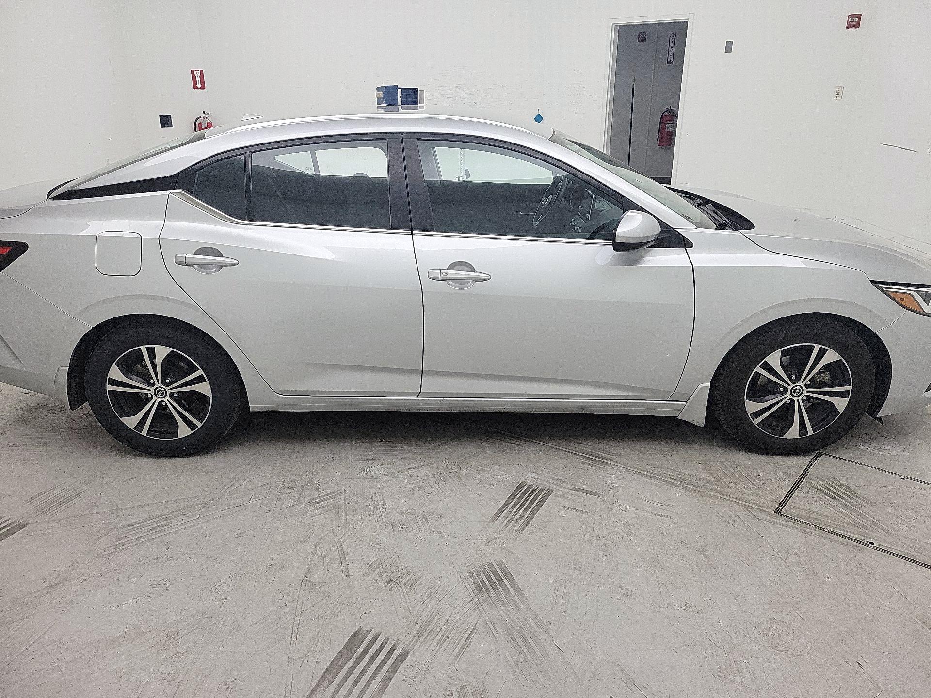 Thumbnail: 2022 Nissan Sentra - 4