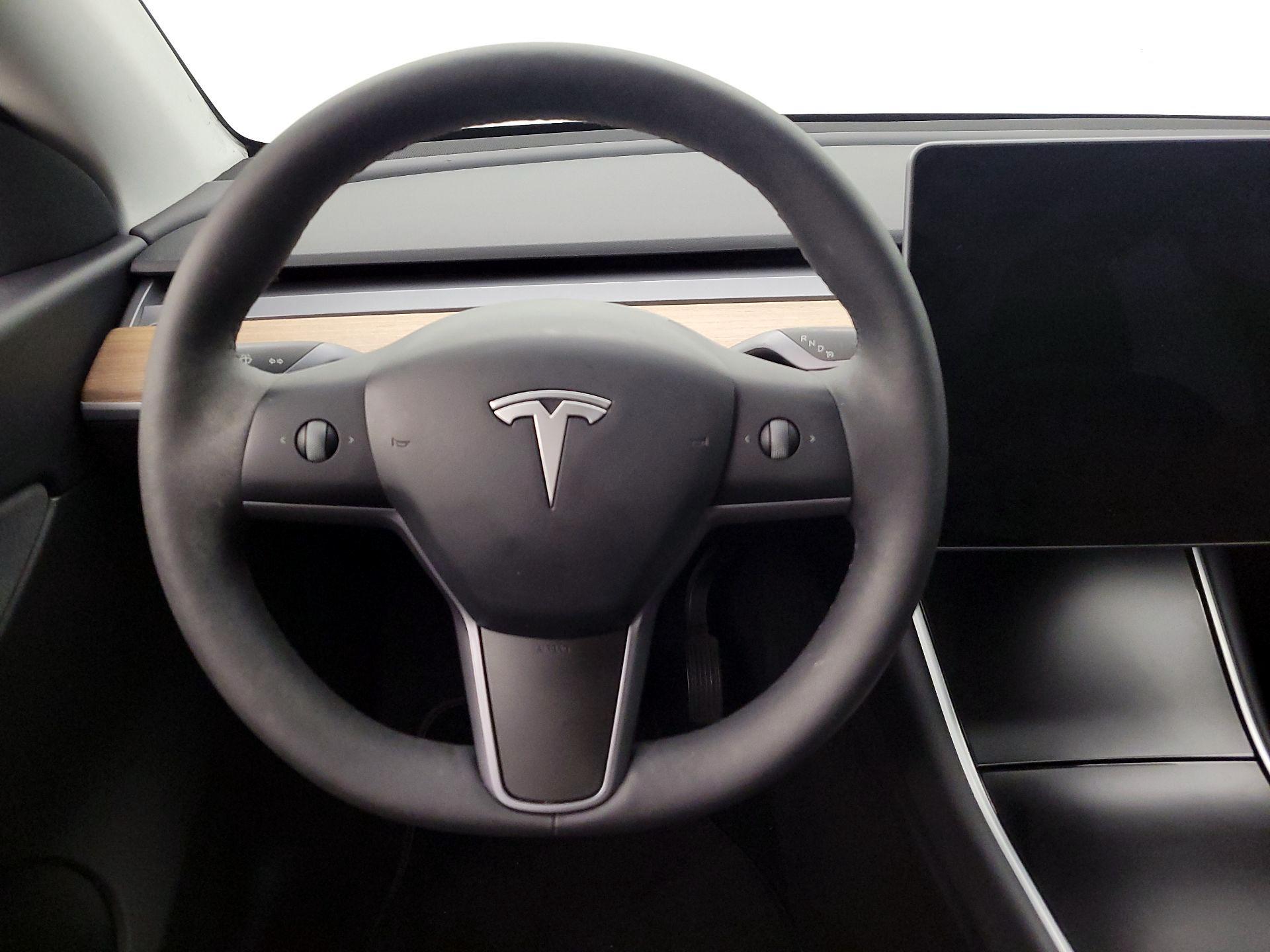 Thumbnail: 2020 Tesla Model Y - 10