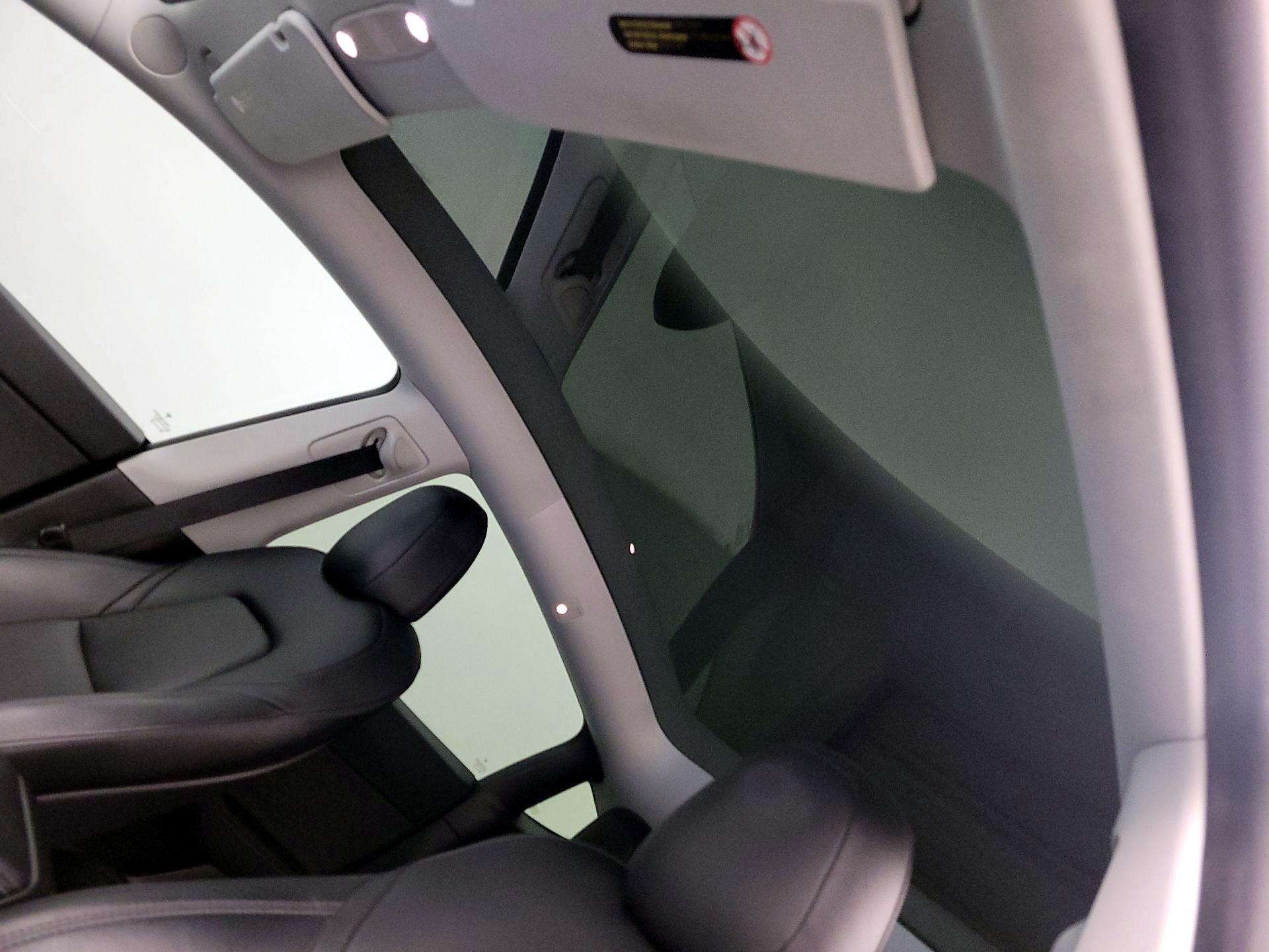 Thumbnail: 2020 Tesla Model Y - 19
