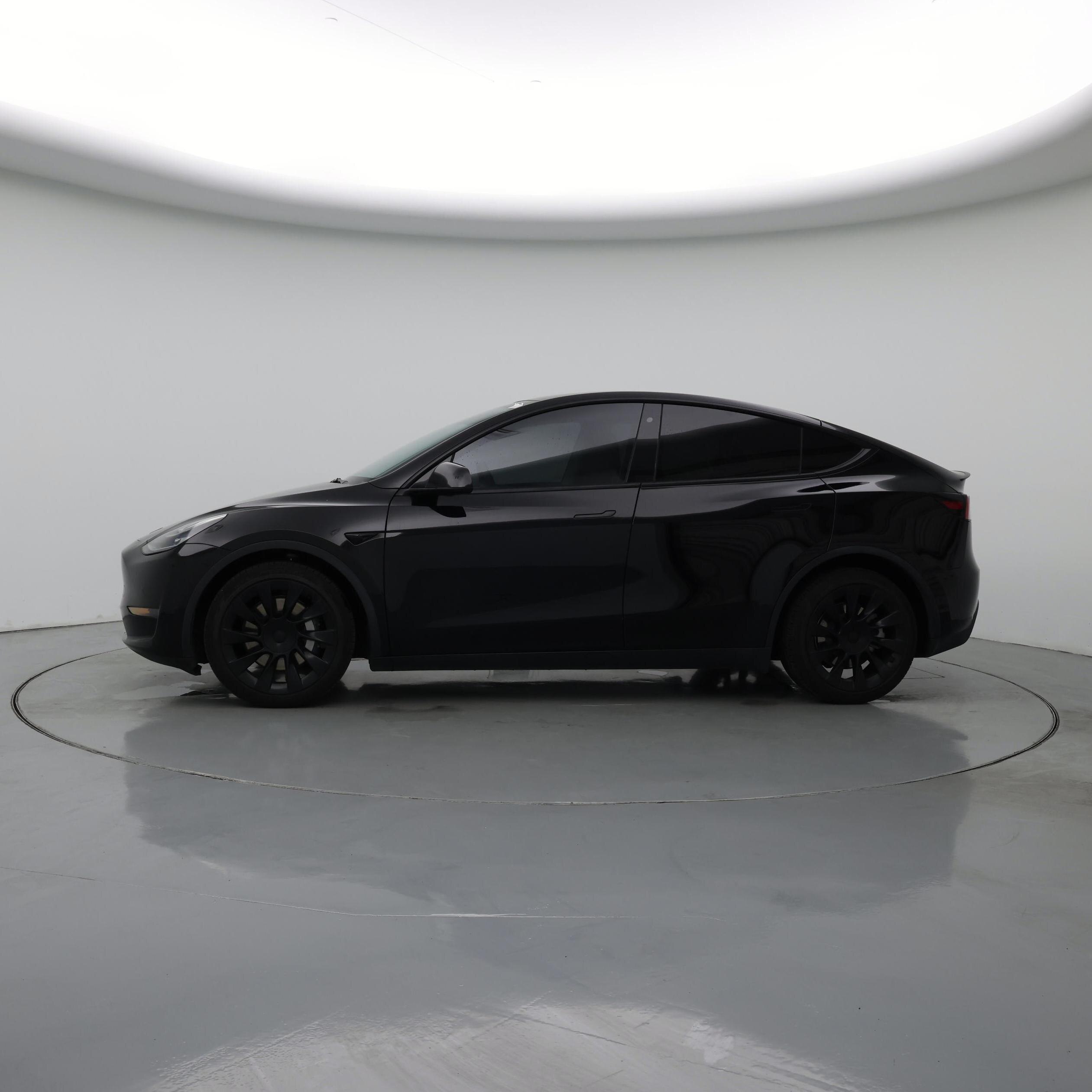 Thumbnail: 2020 Tesla Model Y - 3