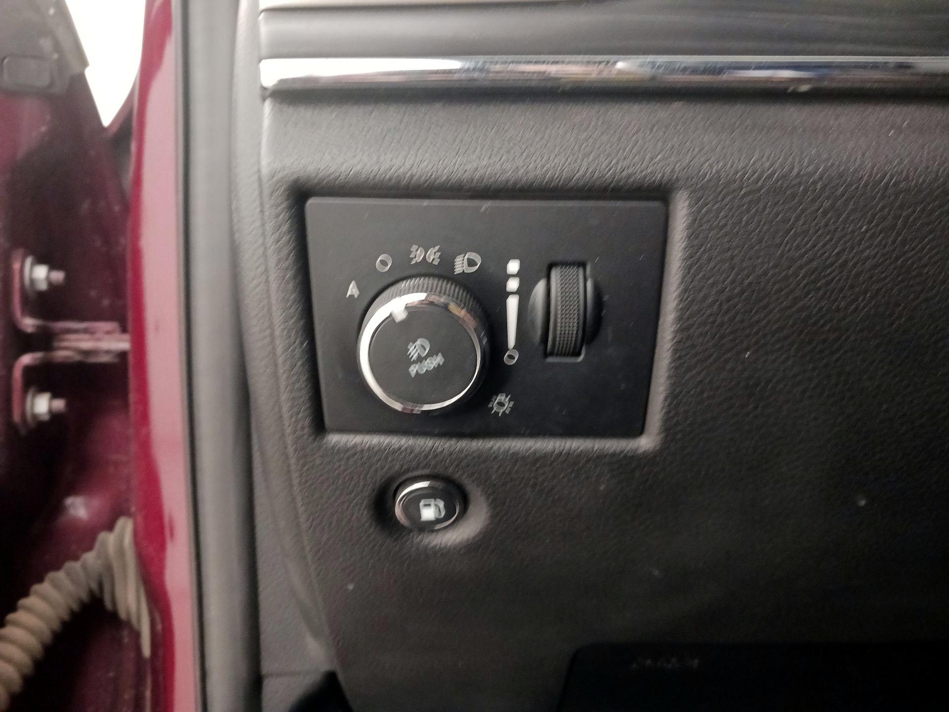 Thumbnail: 2021 Jeep Grand Cherokee - 13