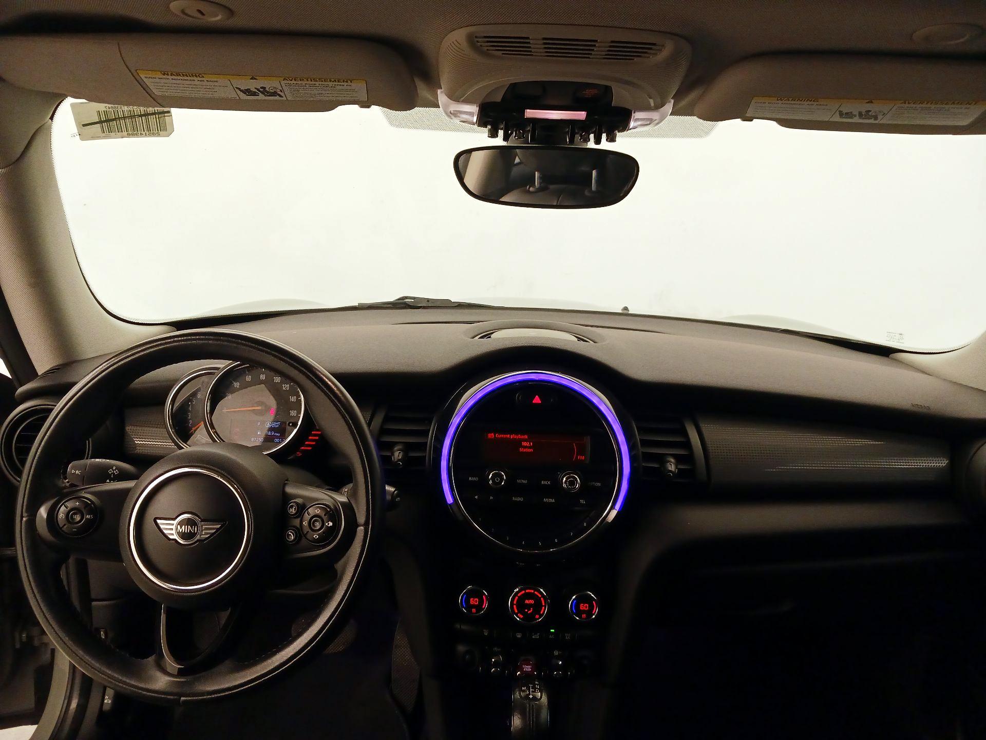 Thumbnail: 2015 MINI Cooper Hardtop - 9