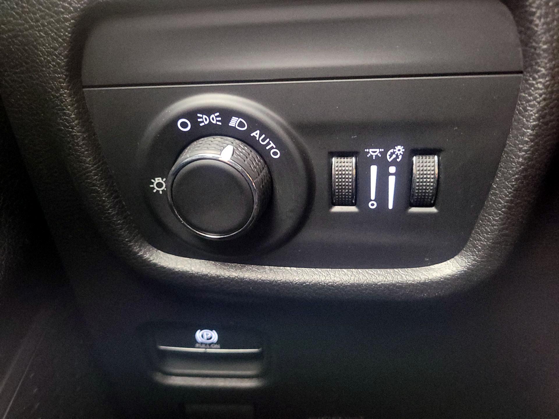 Thumbnail: 2023 Jeep Grand Cherokee - 13