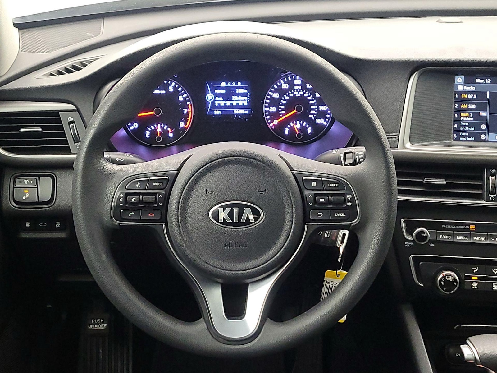 2018 Kia Optima LX - Photo 11
