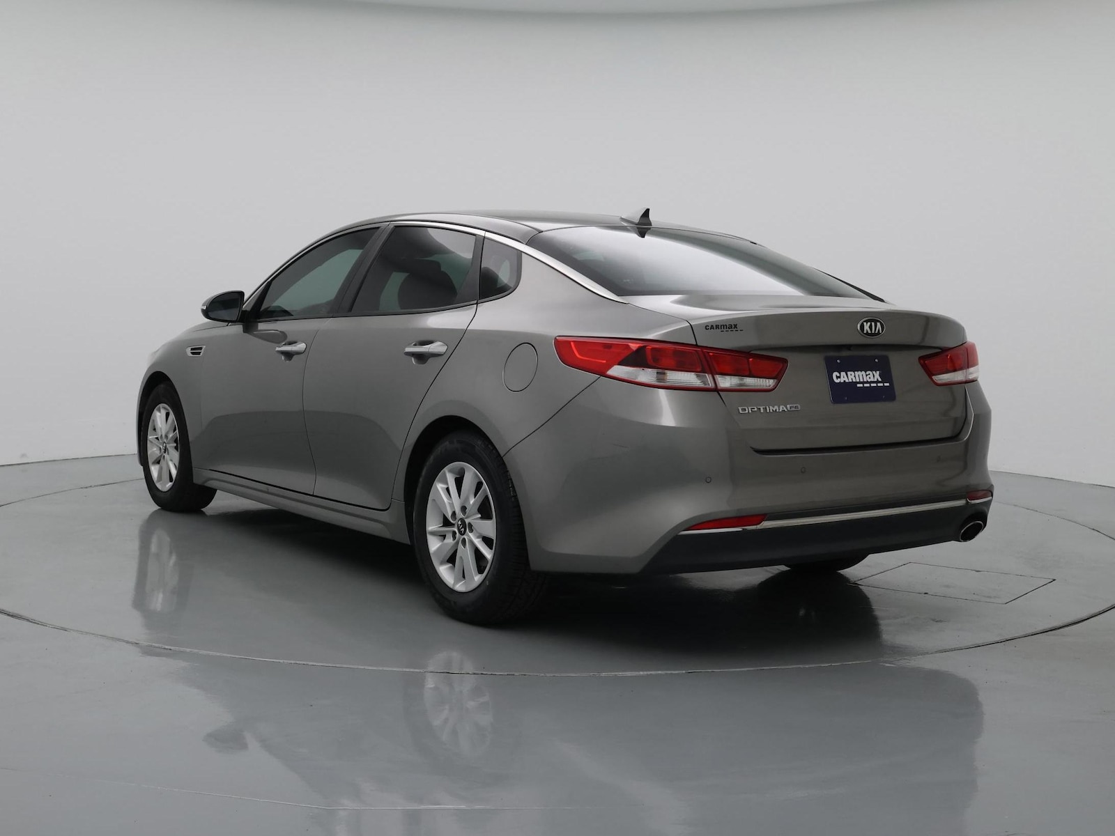 2018 Kia Optima LX - Photo 3