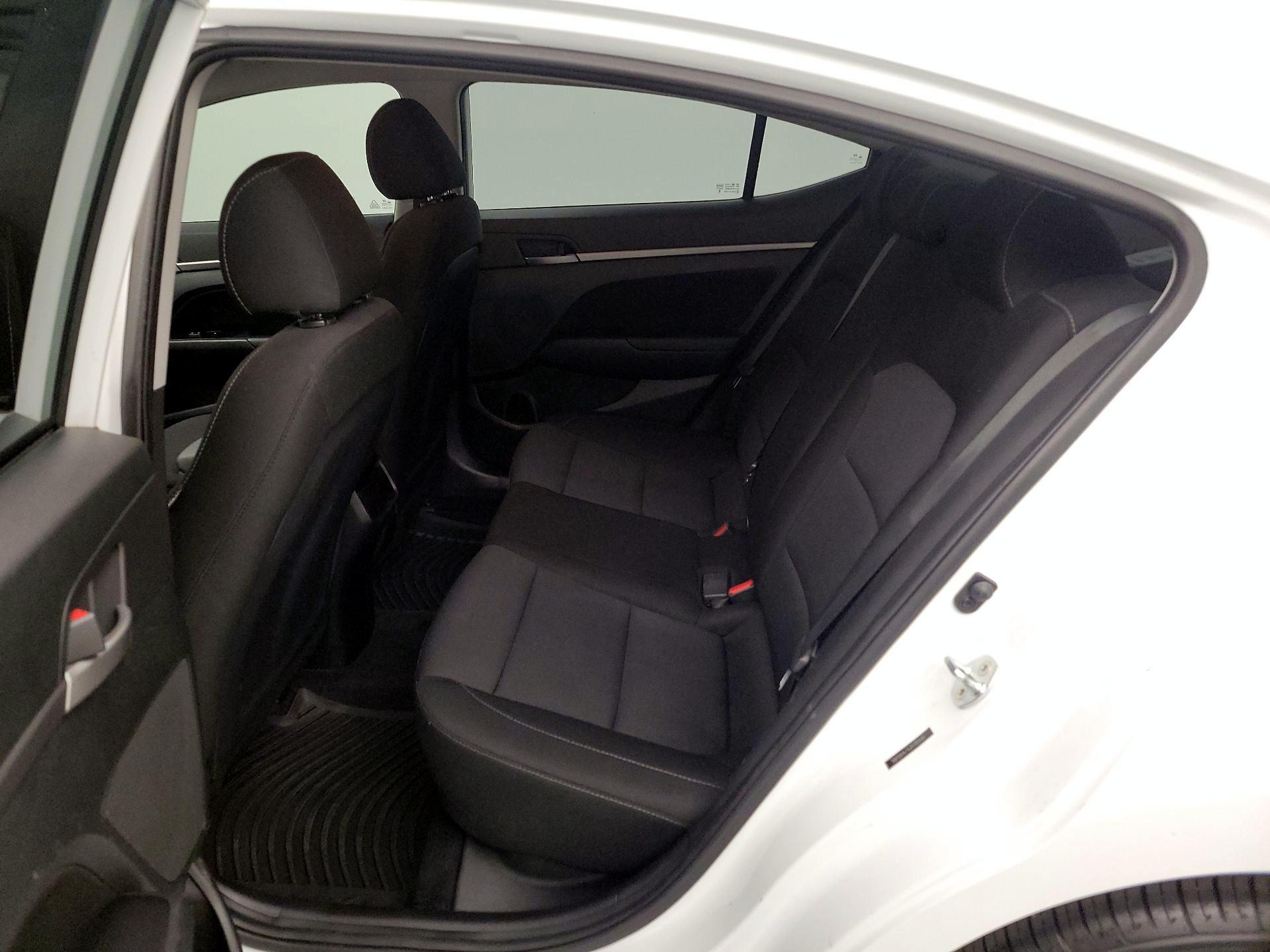 Thumbnail: 2018 Hyundai Elantra - 19