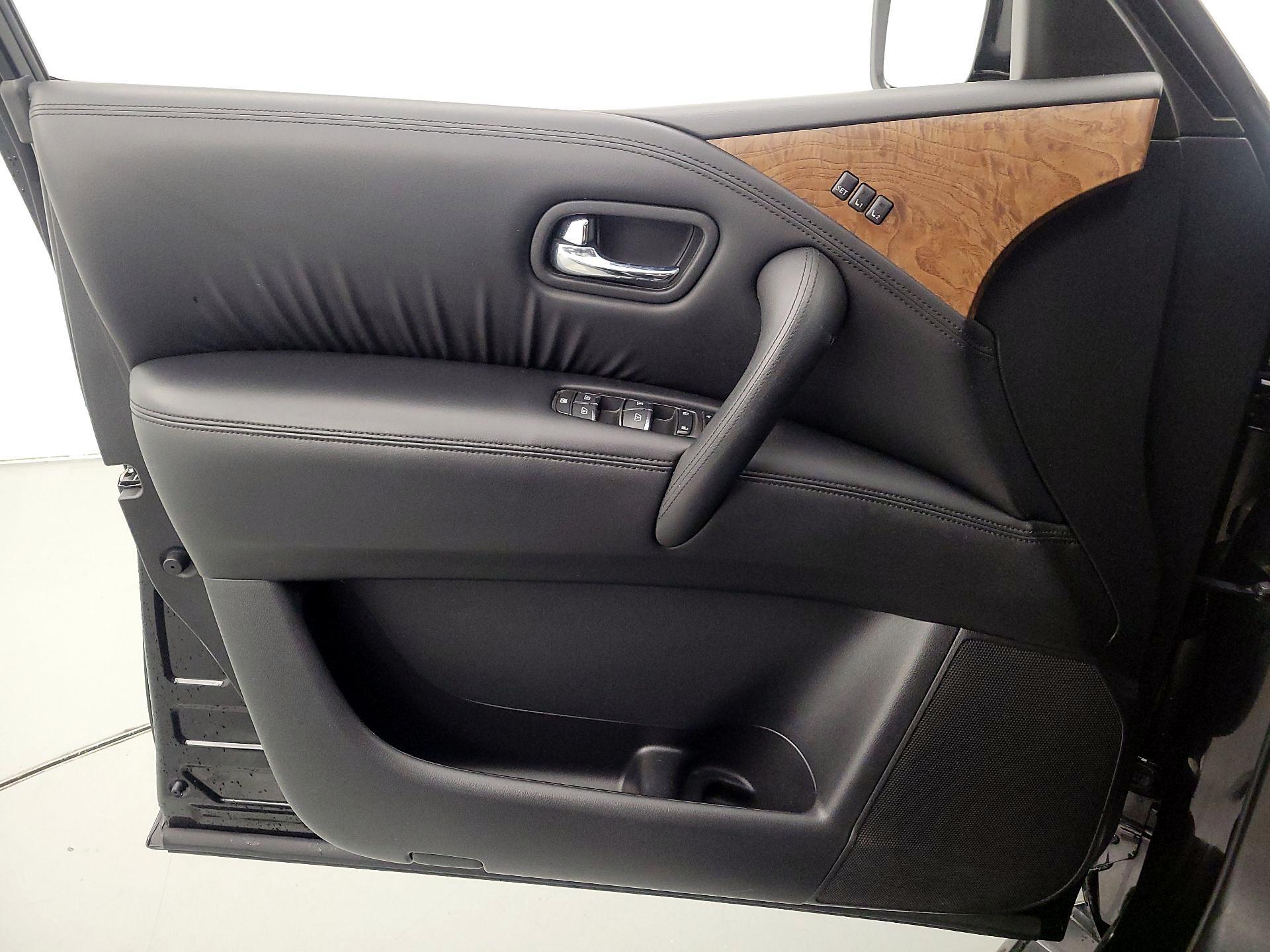 Thumbnail: 2022 Nissan Armada - 12