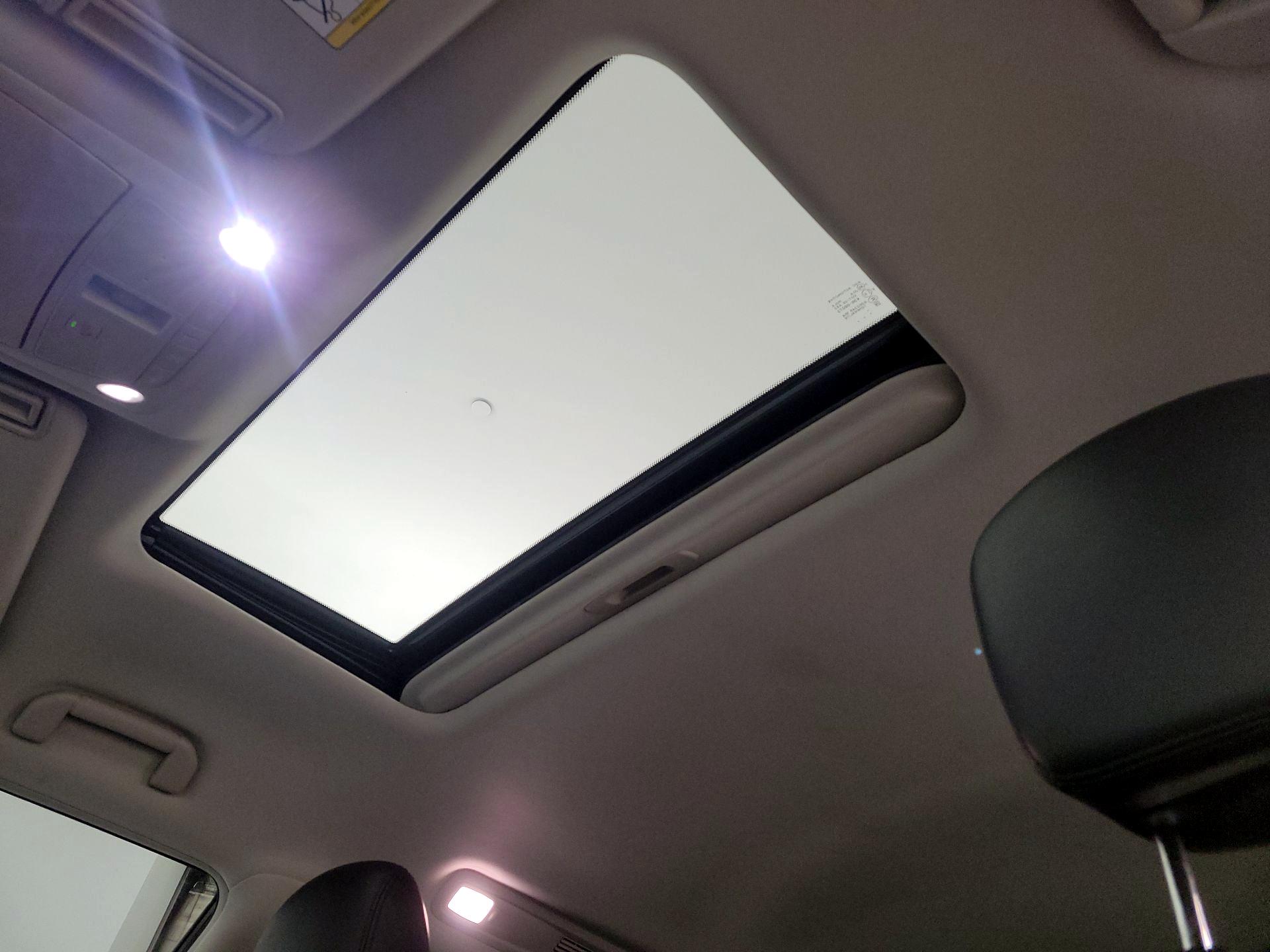 Thumbnail: 2022 Nissan Armada - 20