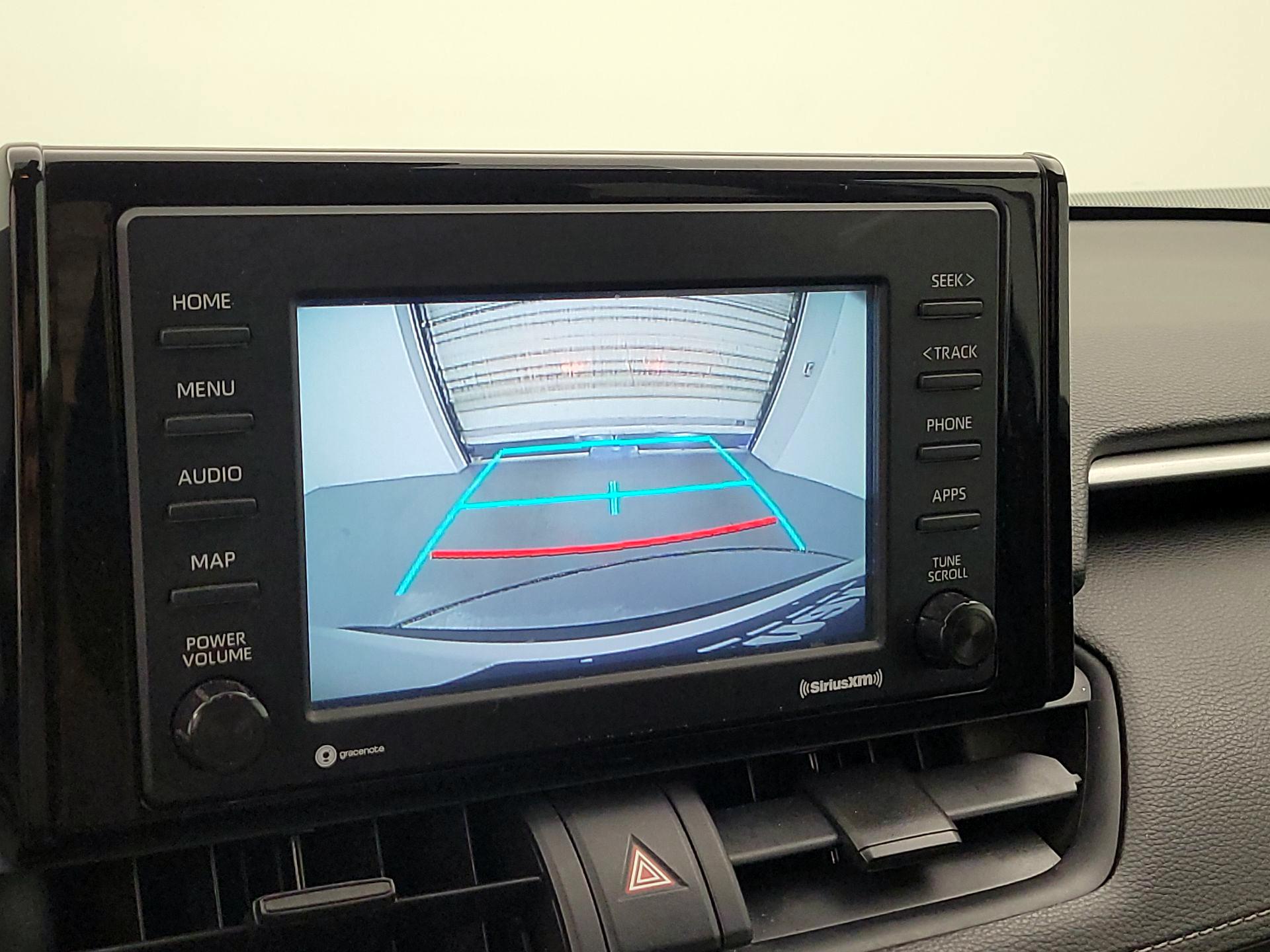 Thumbnail: 2020 Toyota RAV4 - 14