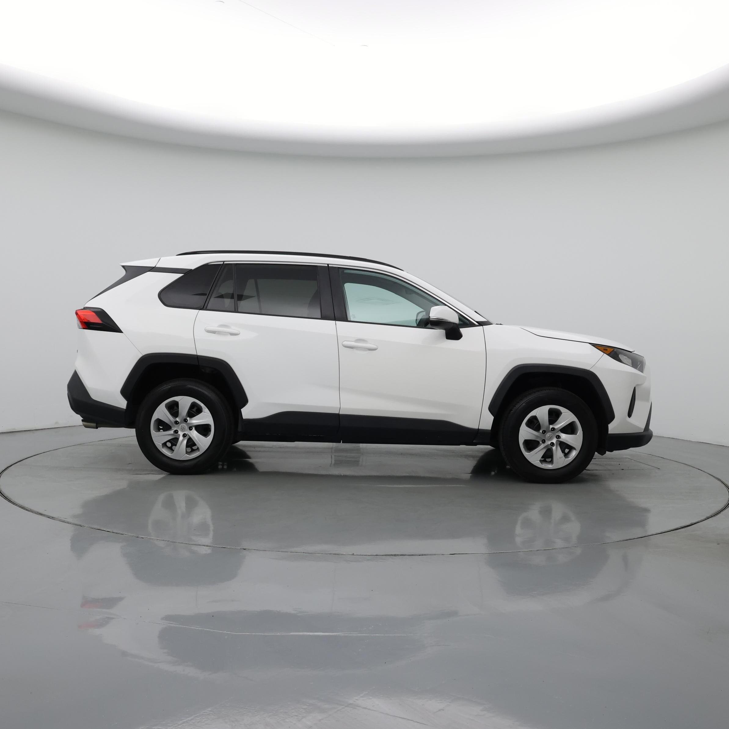 Thumbnail: 2020 Toyota RAV4 - 7