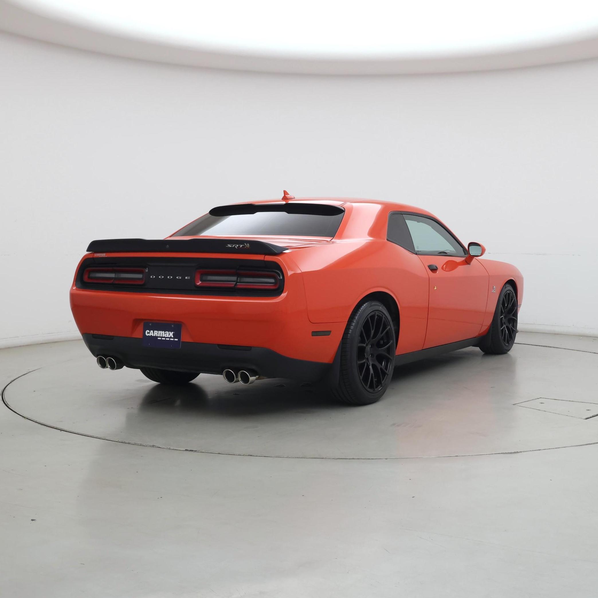 Thumbnail: 2016 Dodge Challenger - 8