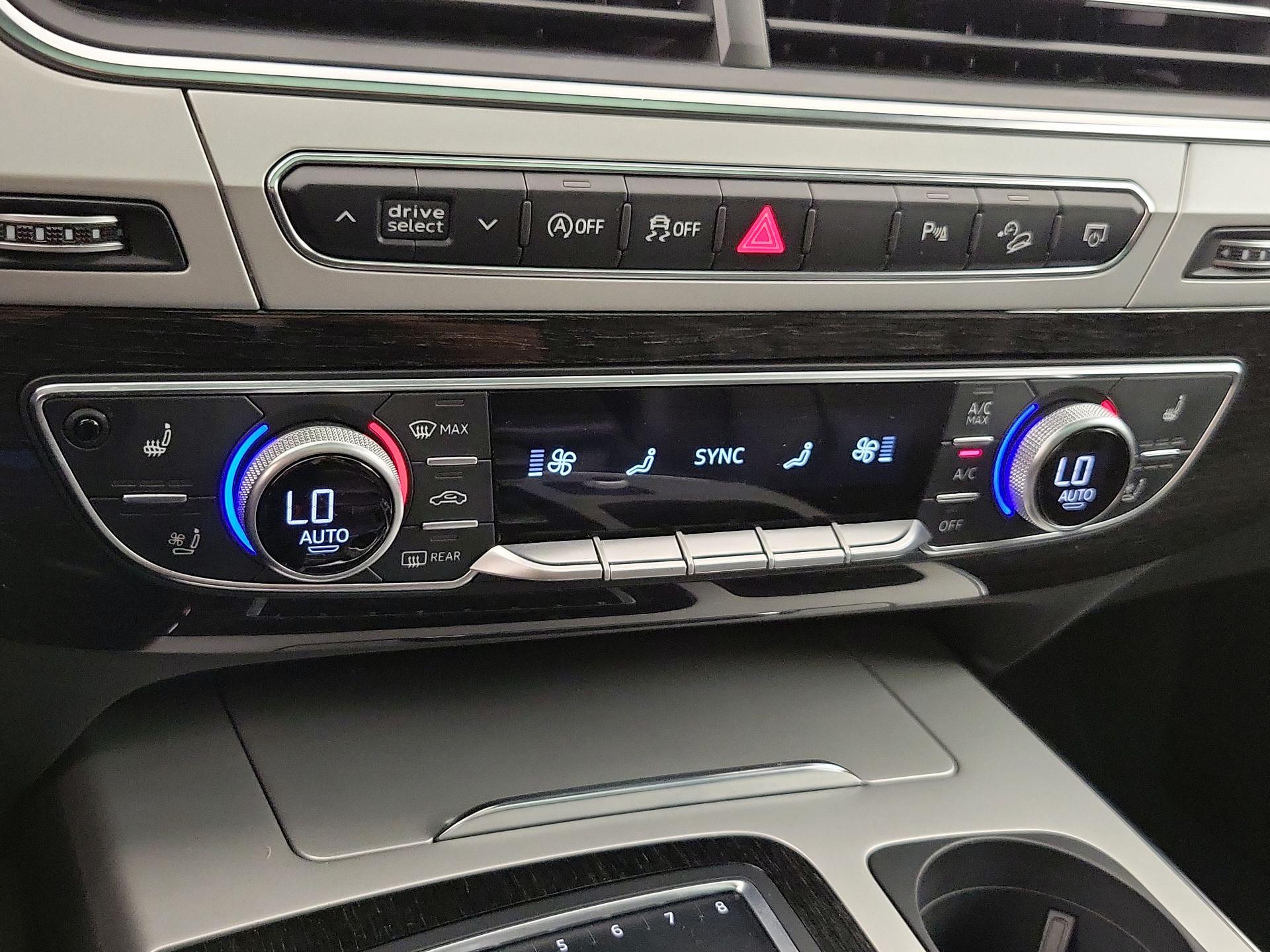 Thumbnail: 2019 Audi Q7 - 17