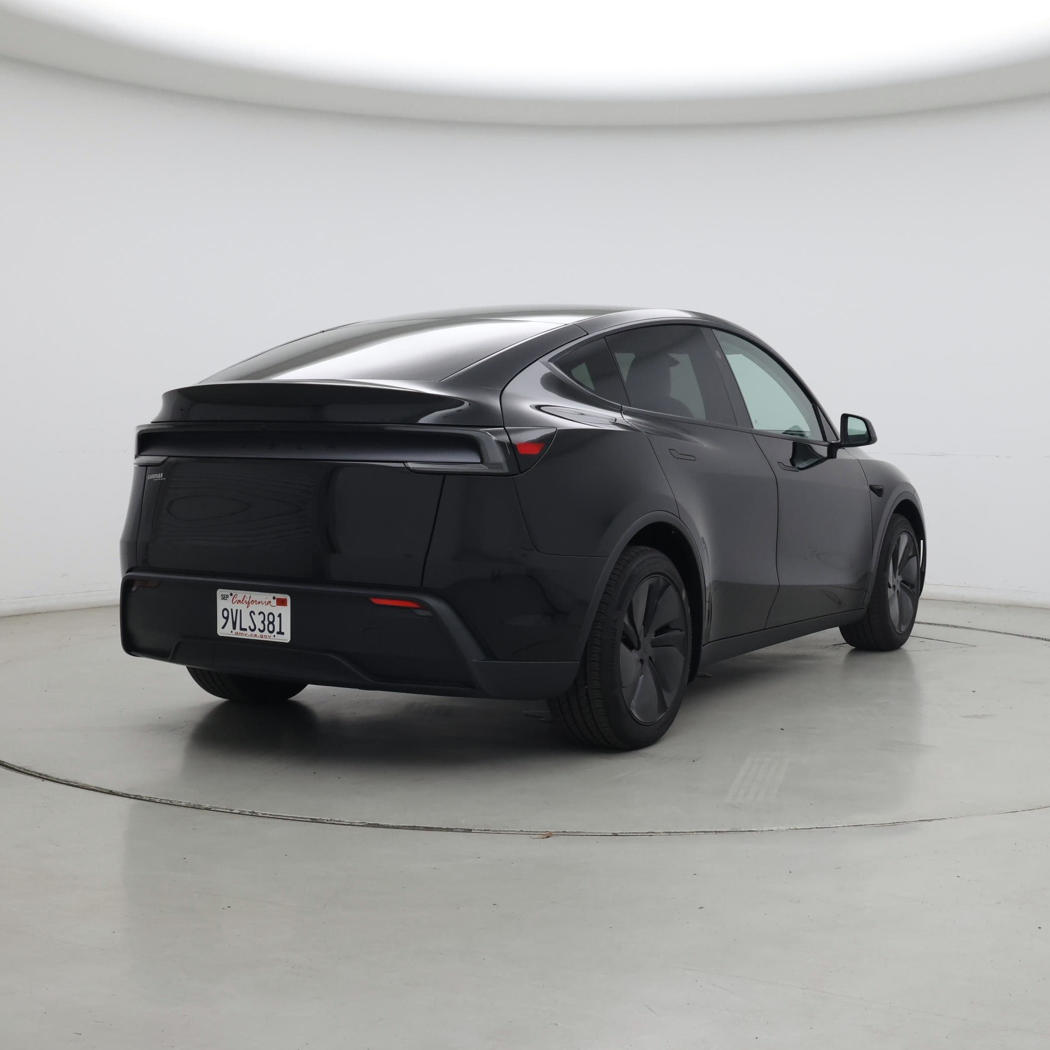 Thumbnail: 2026 Tesla Model Y - 8