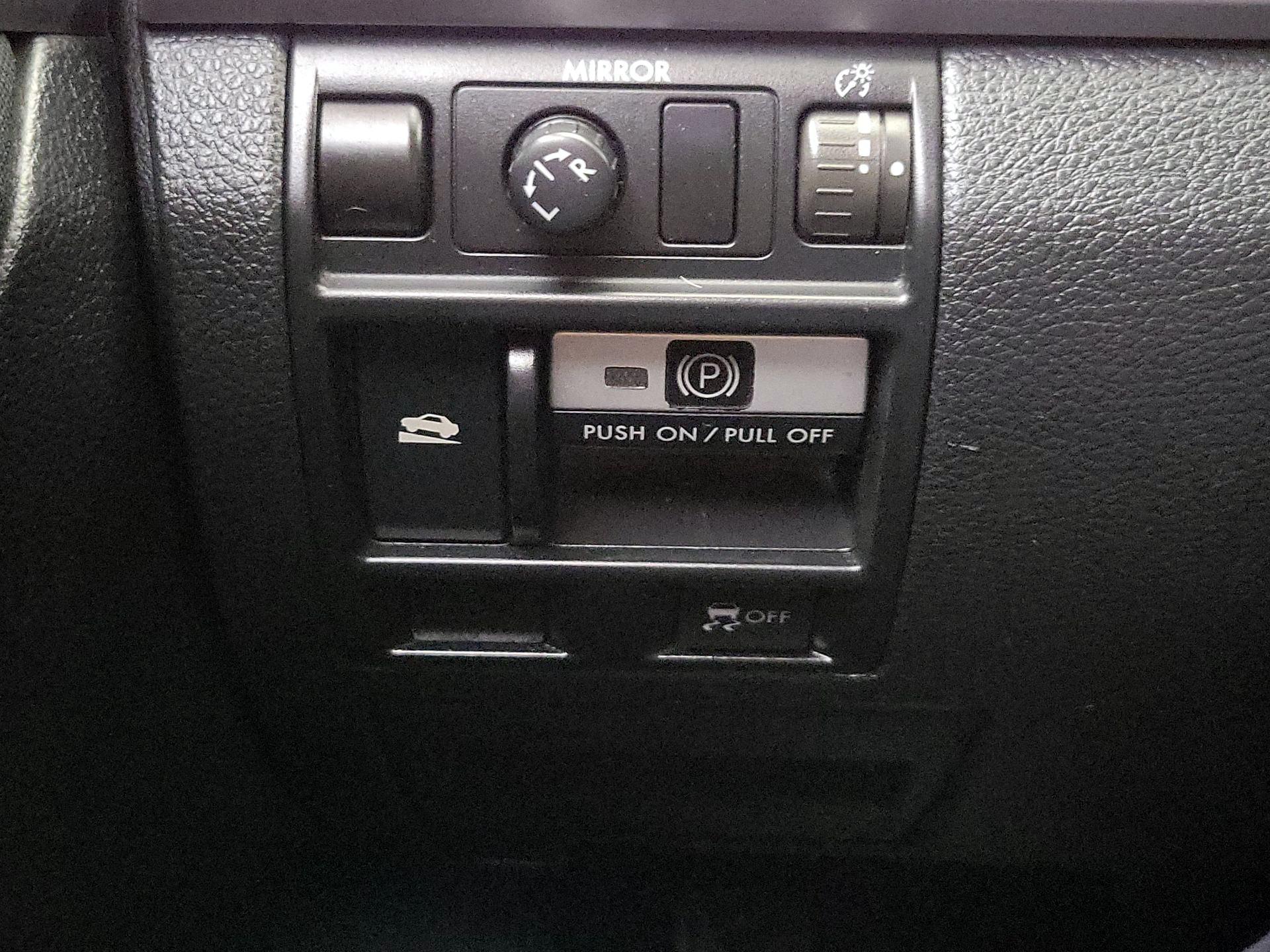 Thumbnail: 2014 Subaru Outback - 13