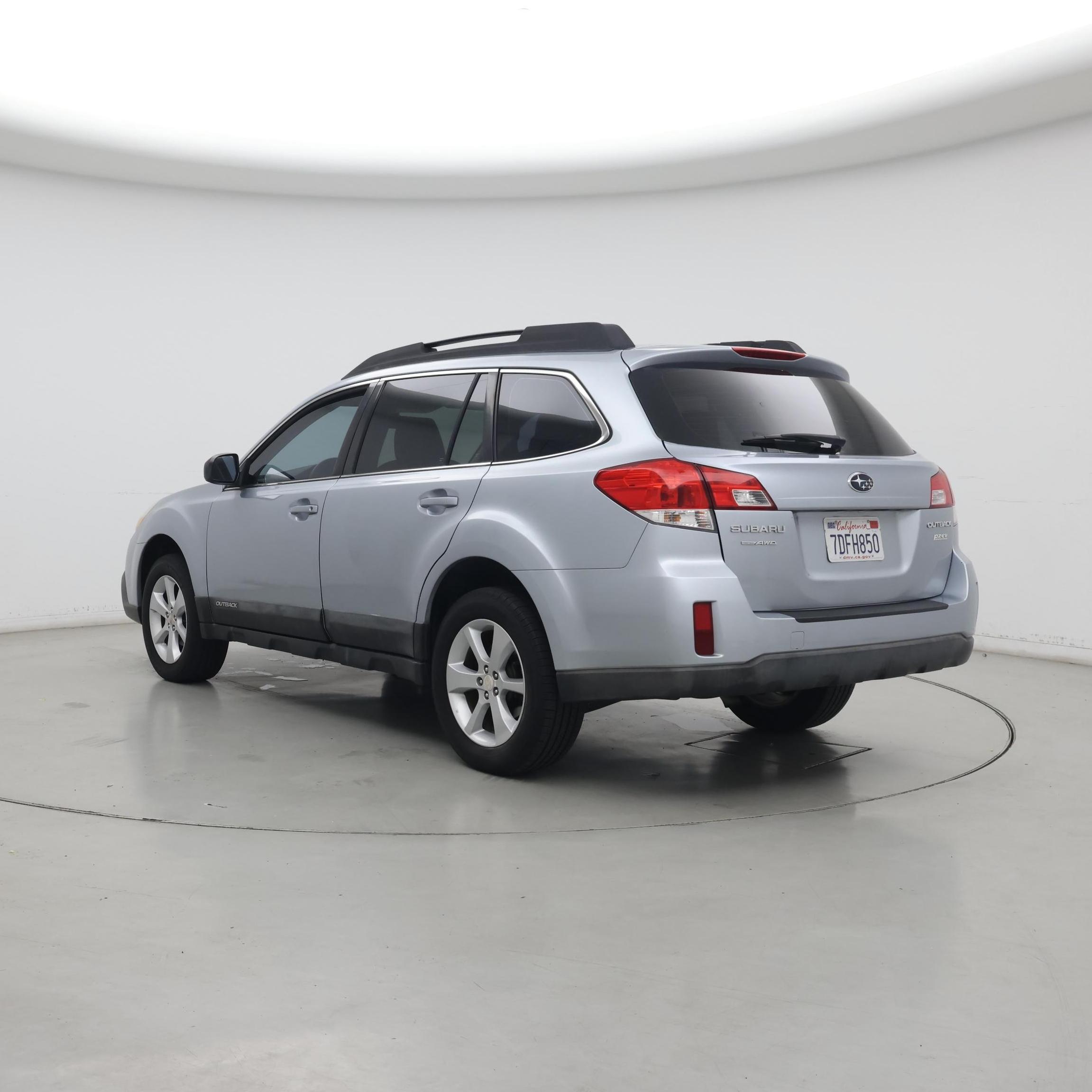 Thumbnail: 2014 Subaru Outback - 2