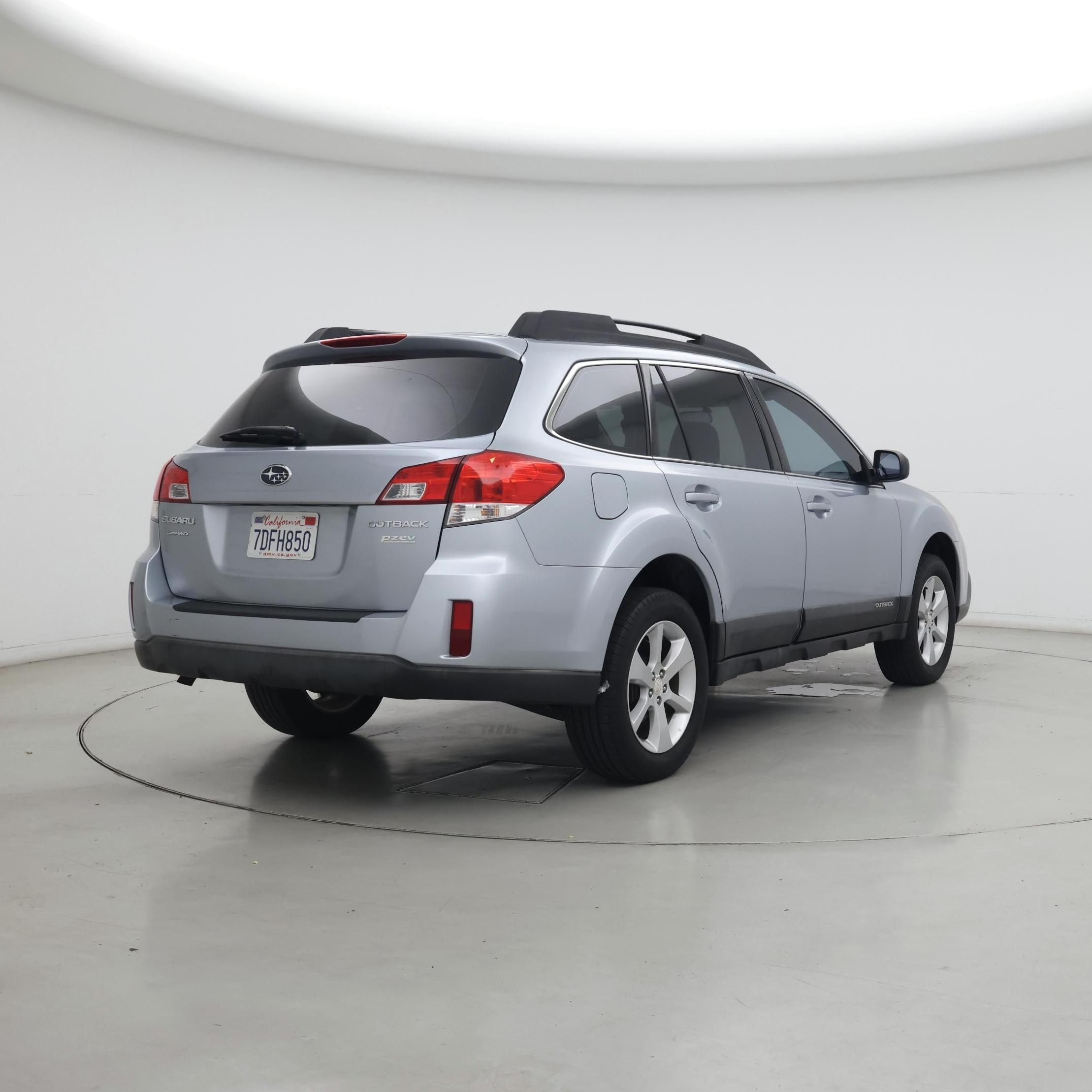 Thumbnail: 2014 Subaru Outback - 8