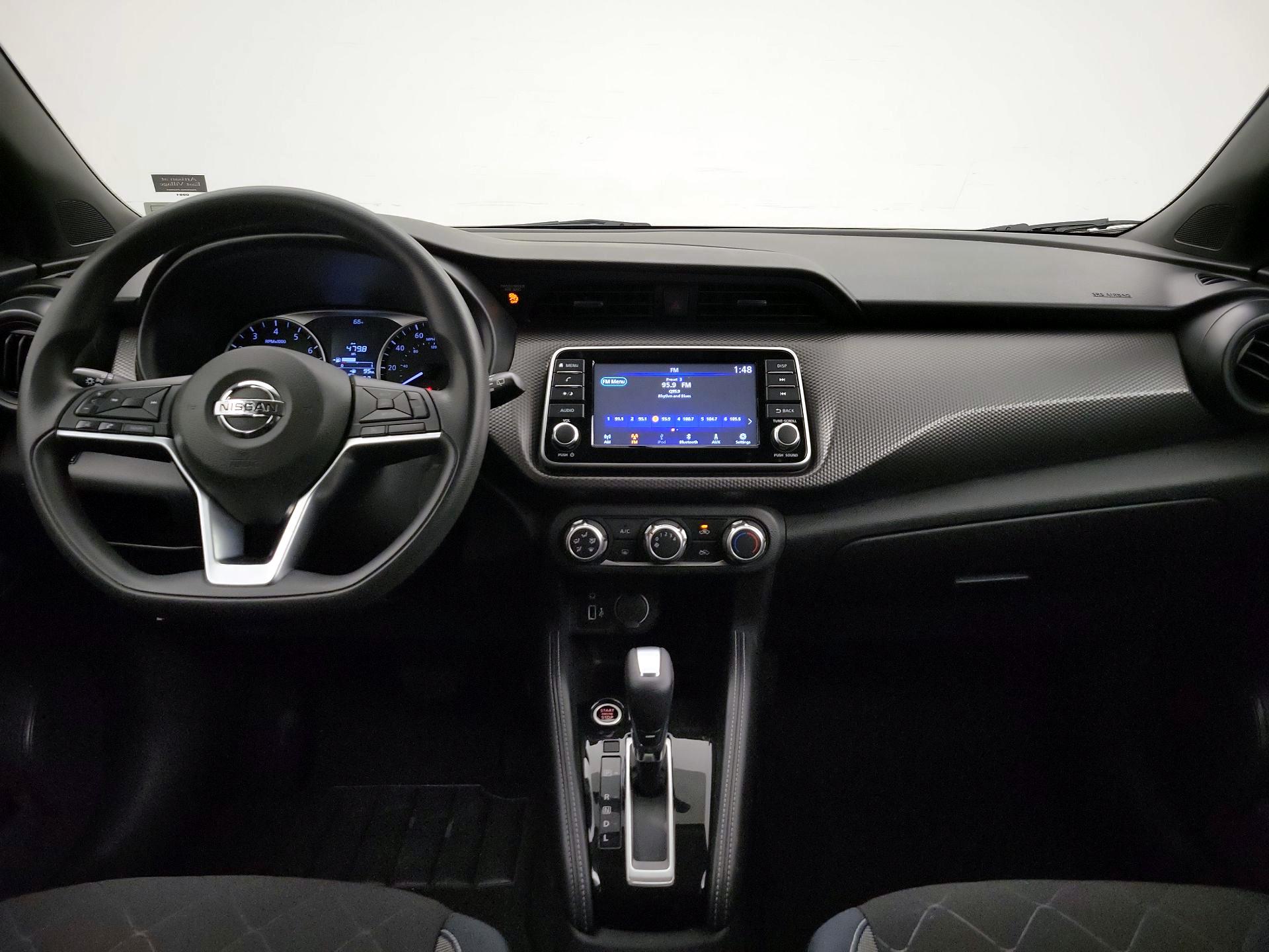 Thumbnail: 2018 Nissan Kicks - 9