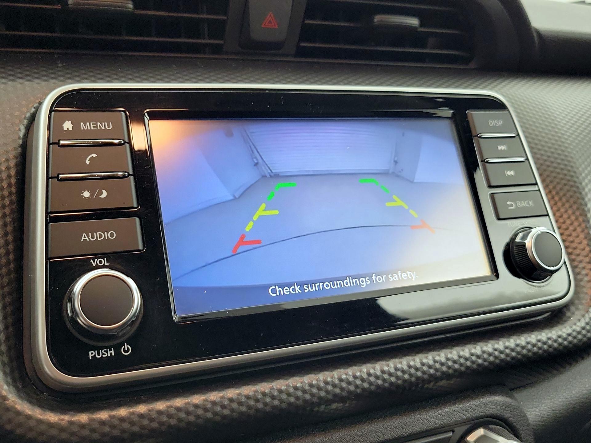 Thumbnail: 2018 Nissan Kicks - 14