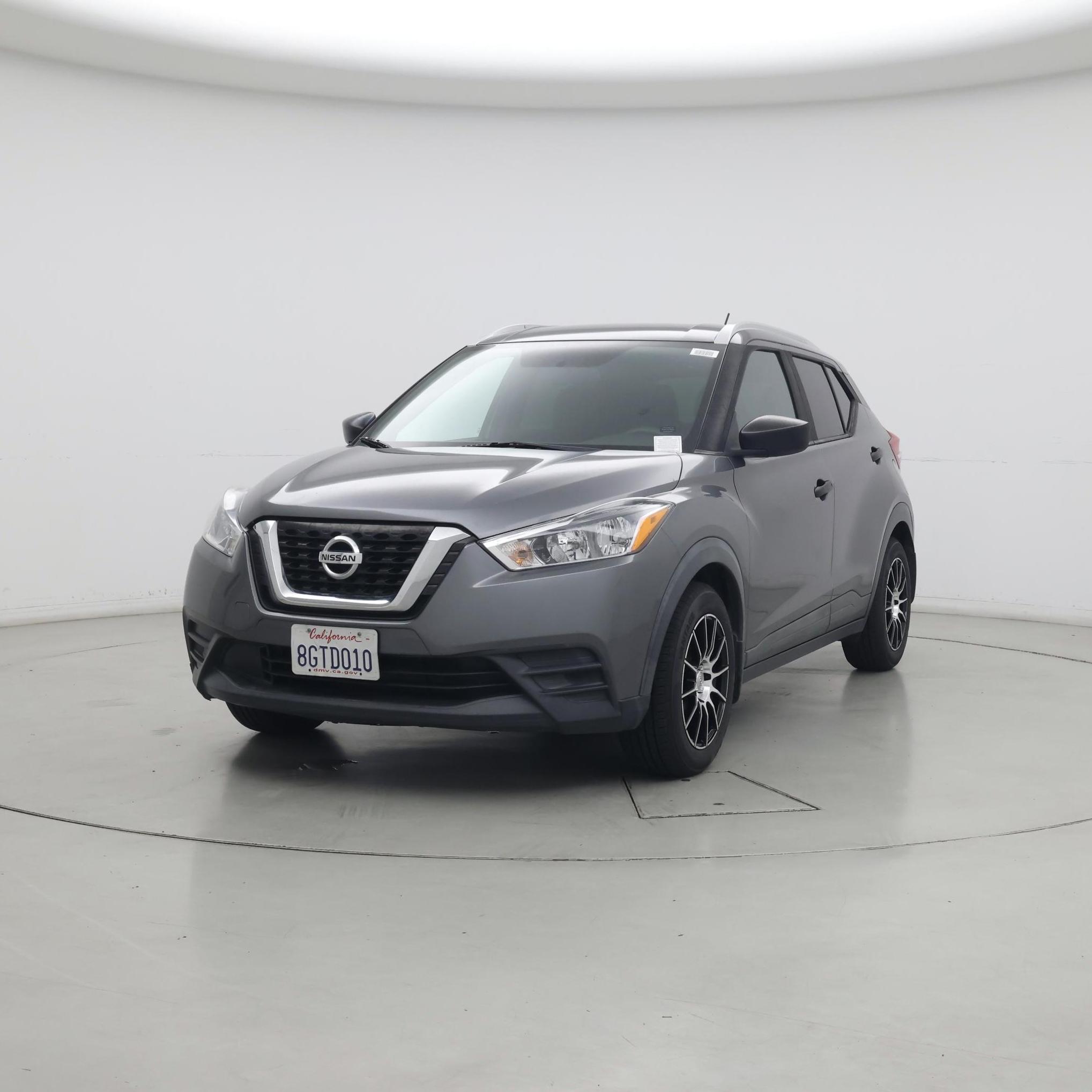 Thumbnail: 2018 Nissan Kicks - 4