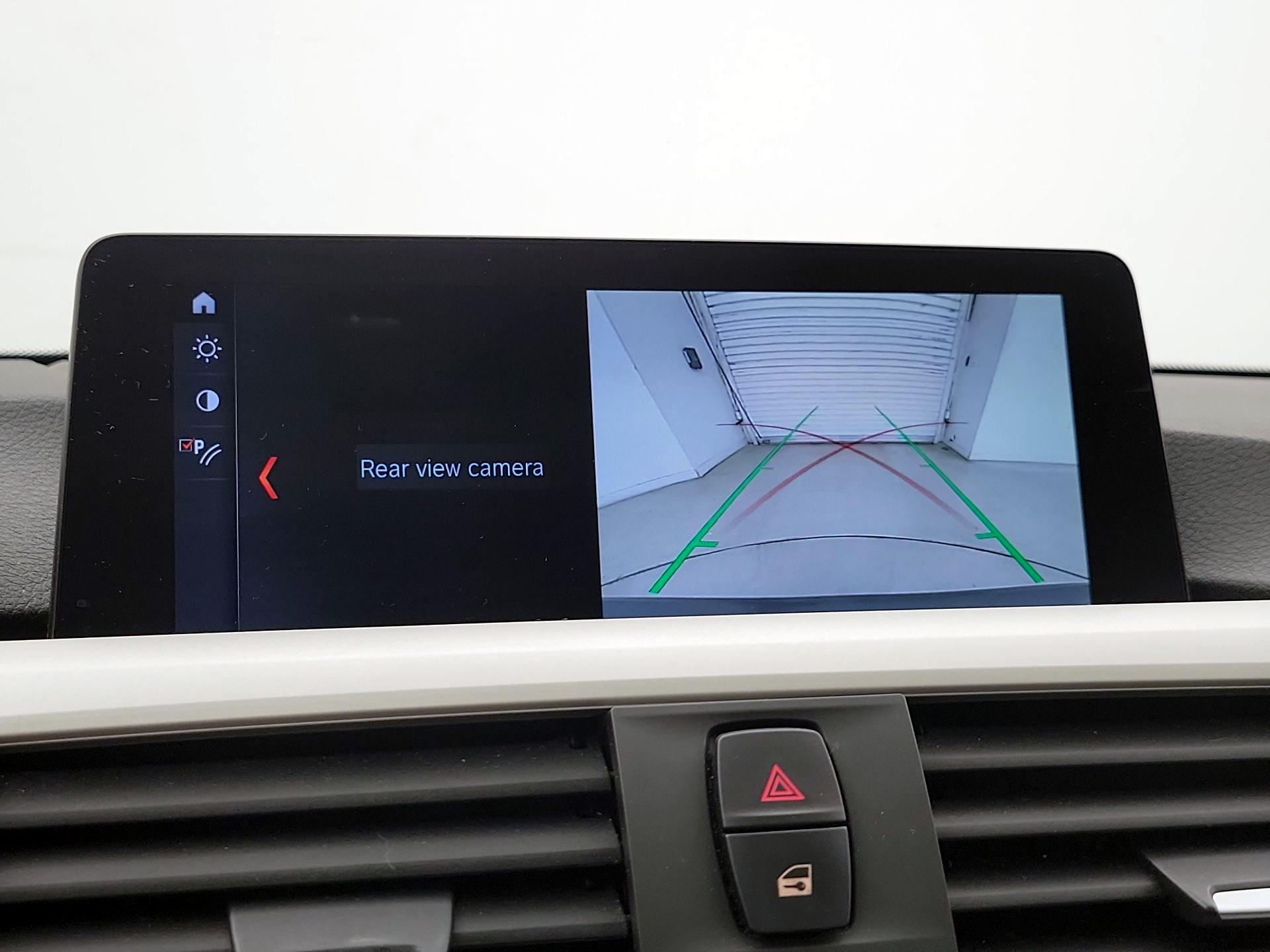 Thumbnail: 2018 BMW 3 Series - 15