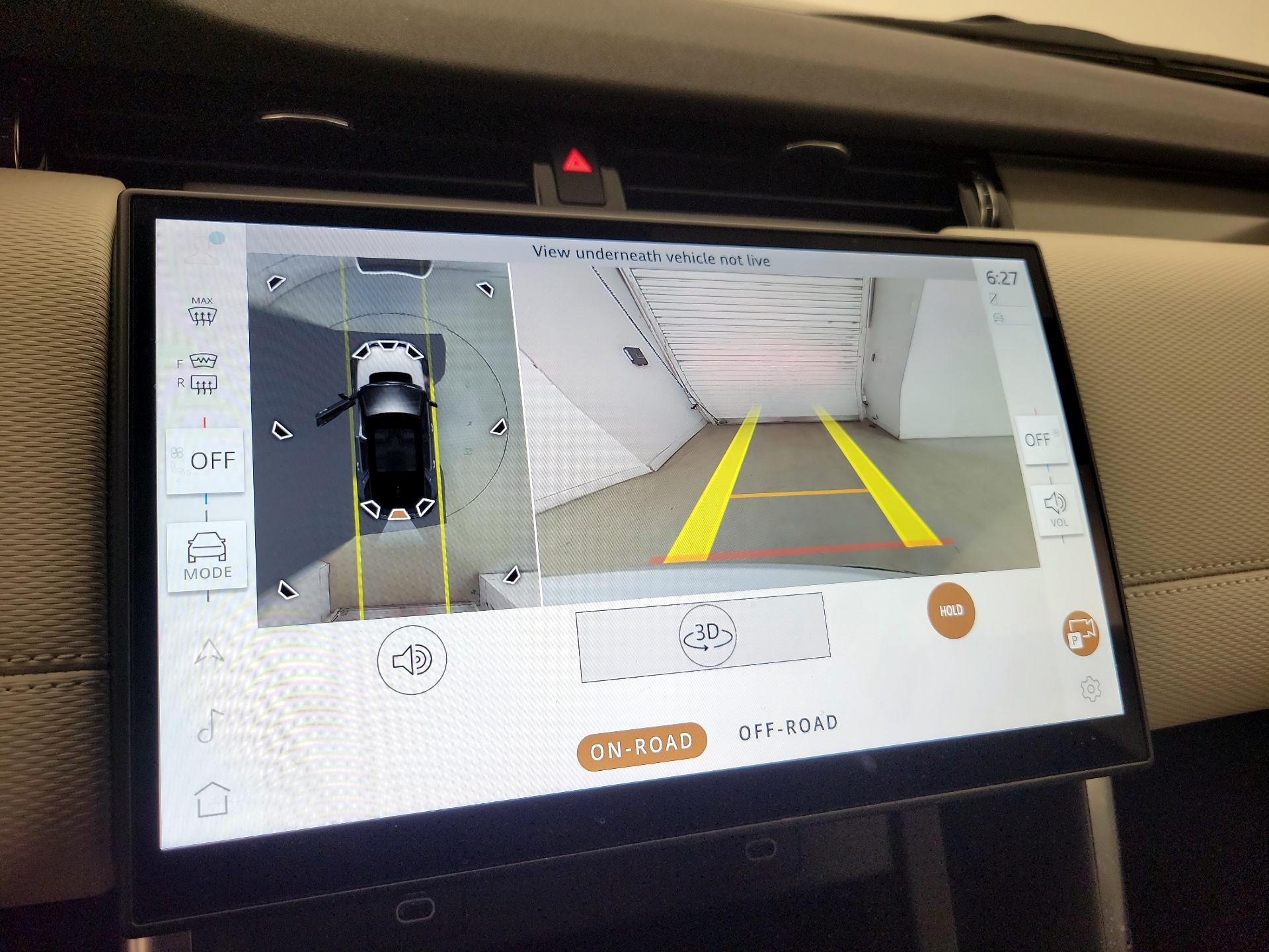 Thumbnail: 2025 Land Rover Discovery Sport - 14