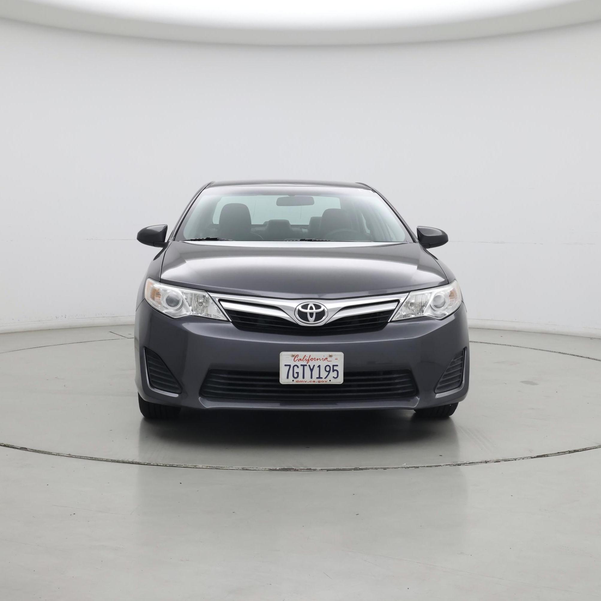 Thumbnail: 2014 Toyota Camry - 5