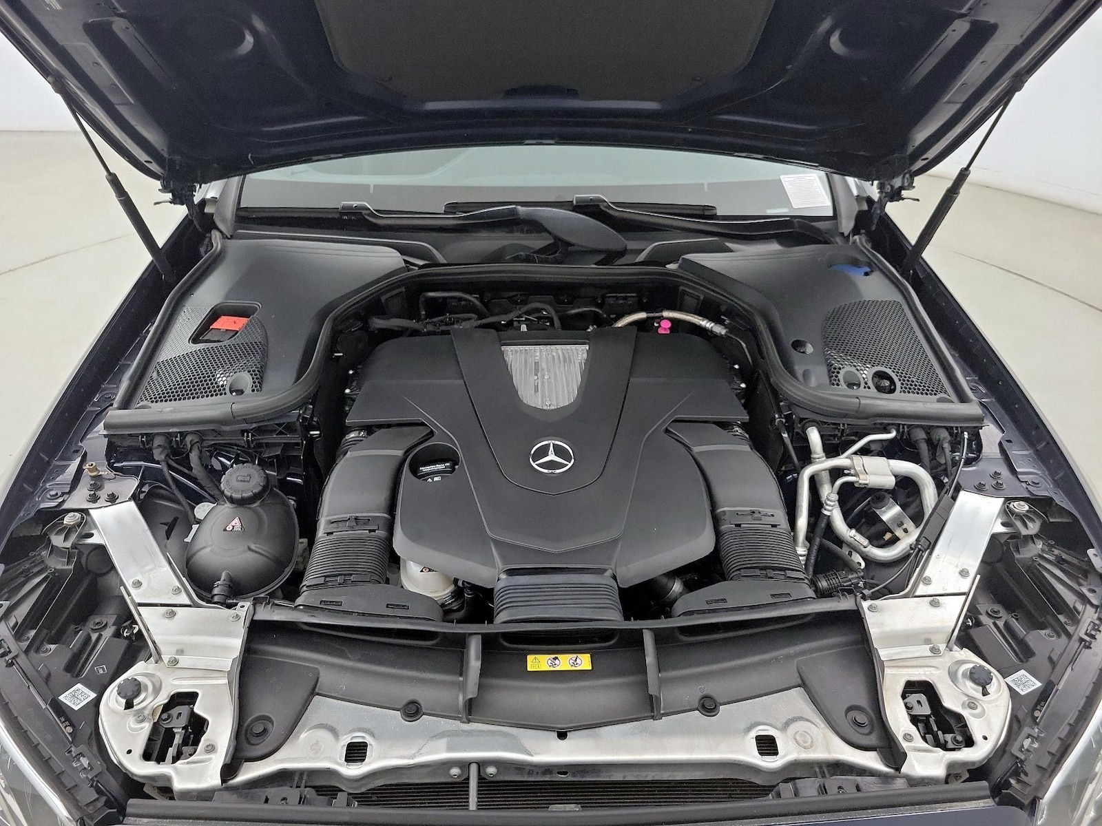 2018 Mercedes-Benz E-Class E400 - Photo 24