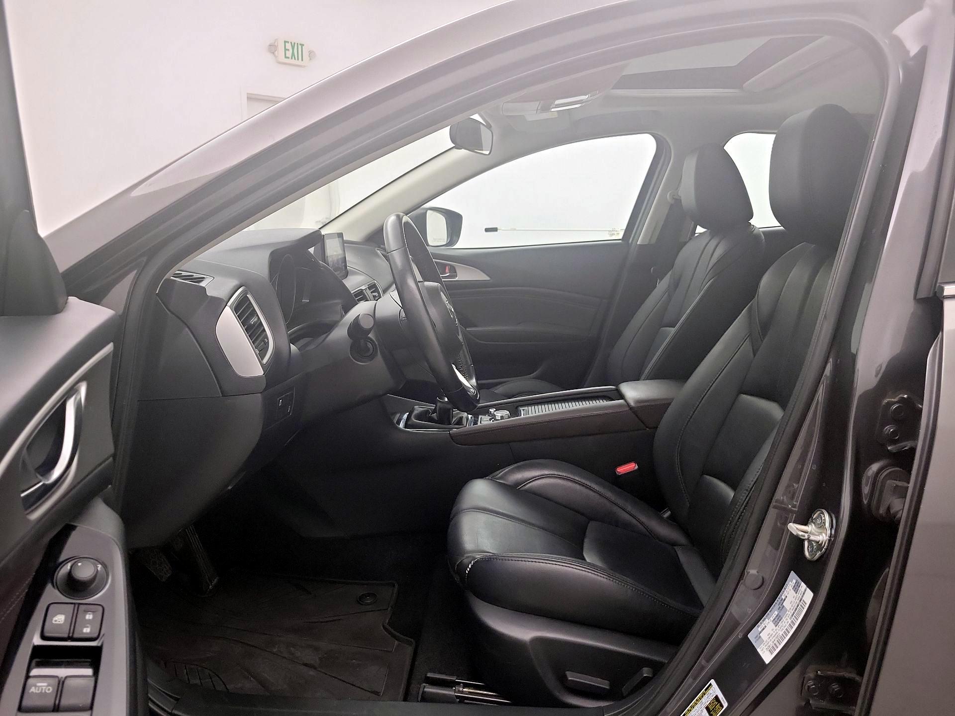 Thumbnail: 2017 Mazda Mazda3 - 11