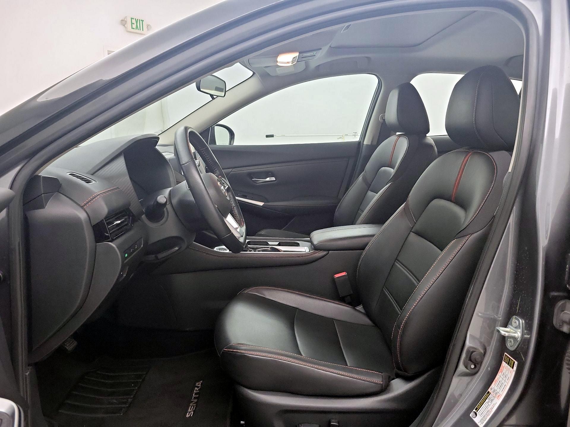 Thumbnail: 2022 Nissan Sentra - 11