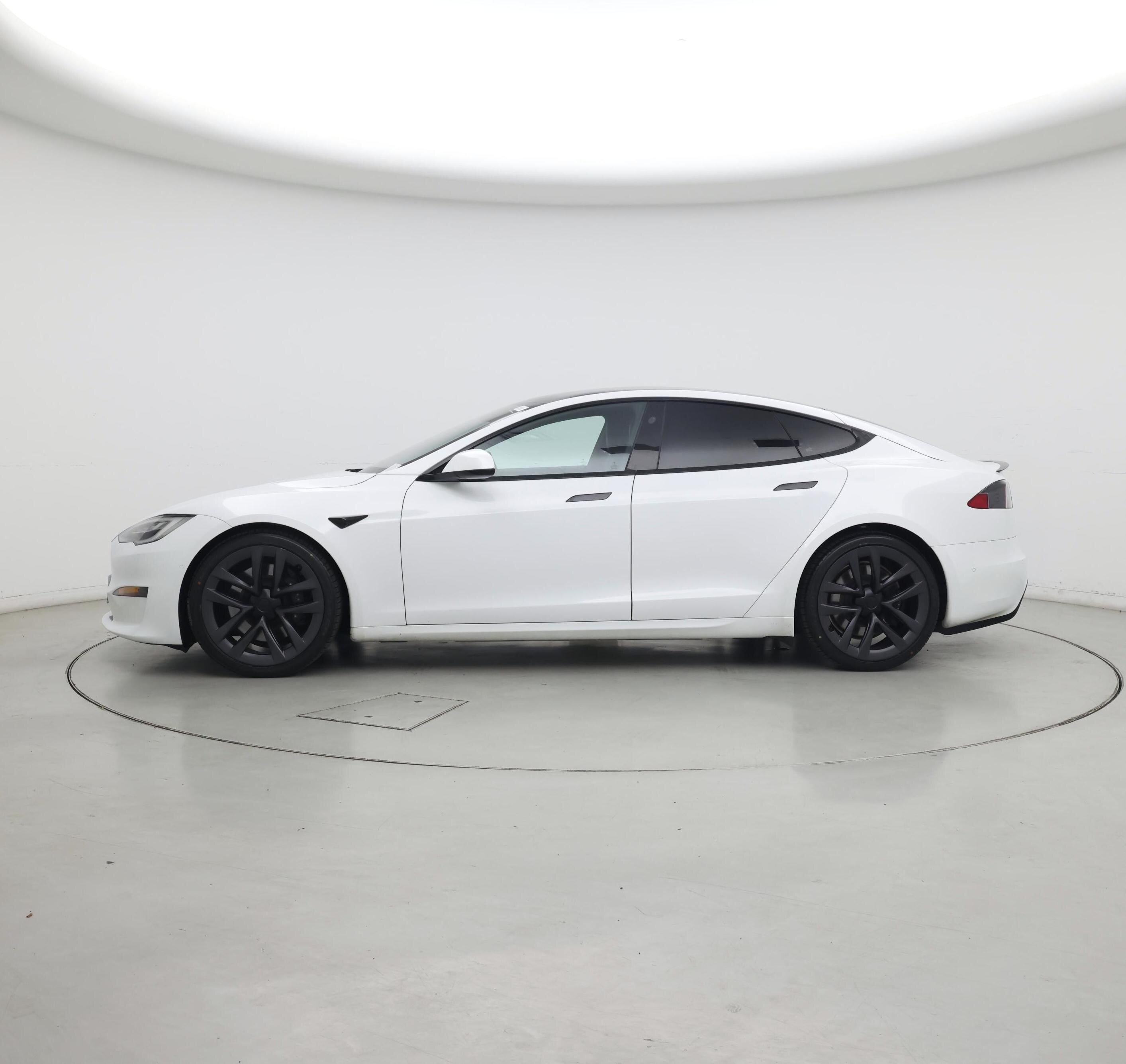 Thumbnail: 2022 Tesla Model S - 3