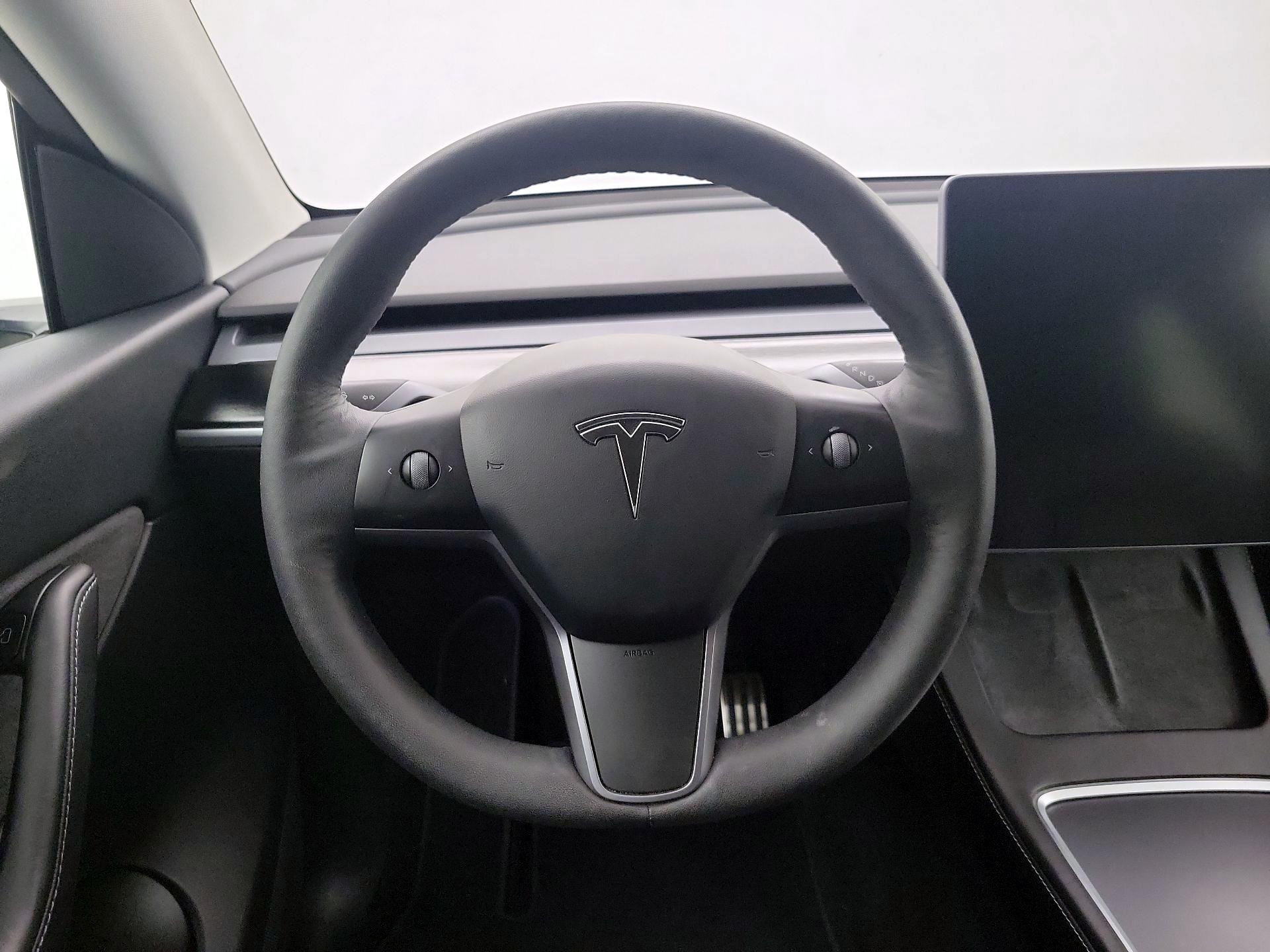 Thumbnail: 2021 Tesla Model Y - 10